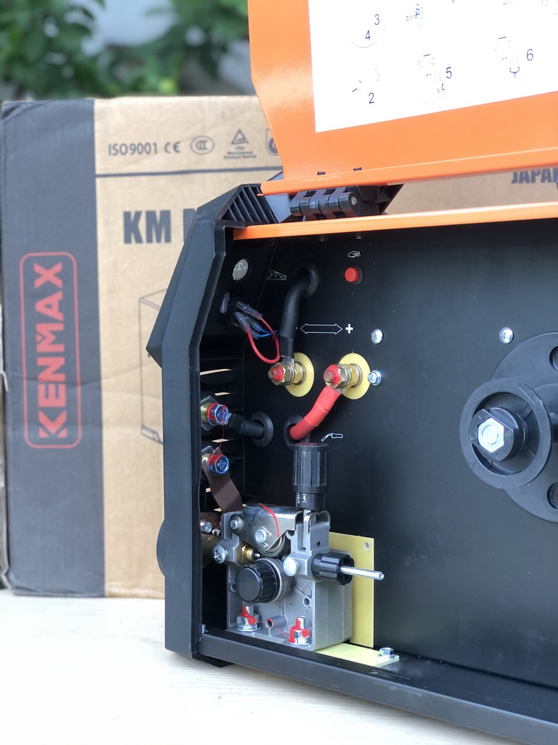 Máy hàn MIG CÔNG NGHIỆP KENMAX | MIG-250A