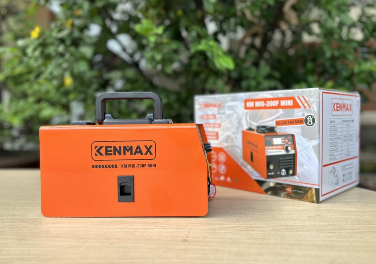 Máy hàn MIG GIA ĐÌNH KENMAX | MIG-200F MINI