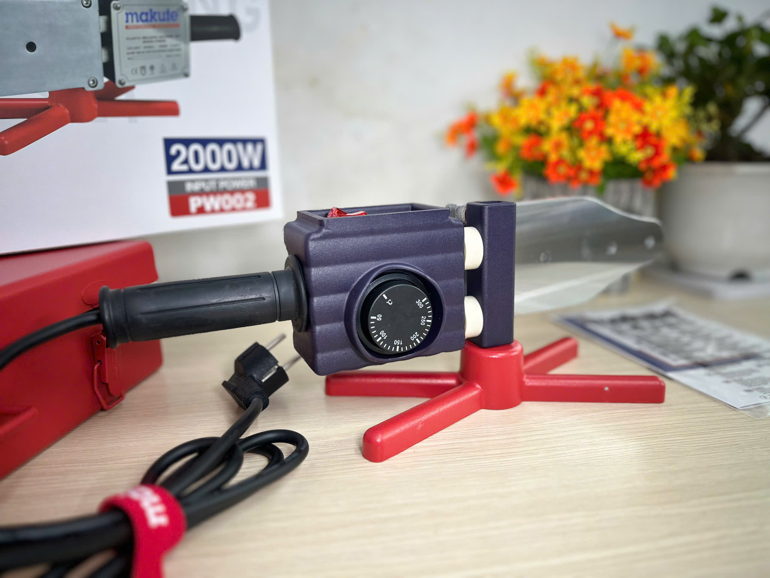 Máy hàn nhựa Makute PW002
