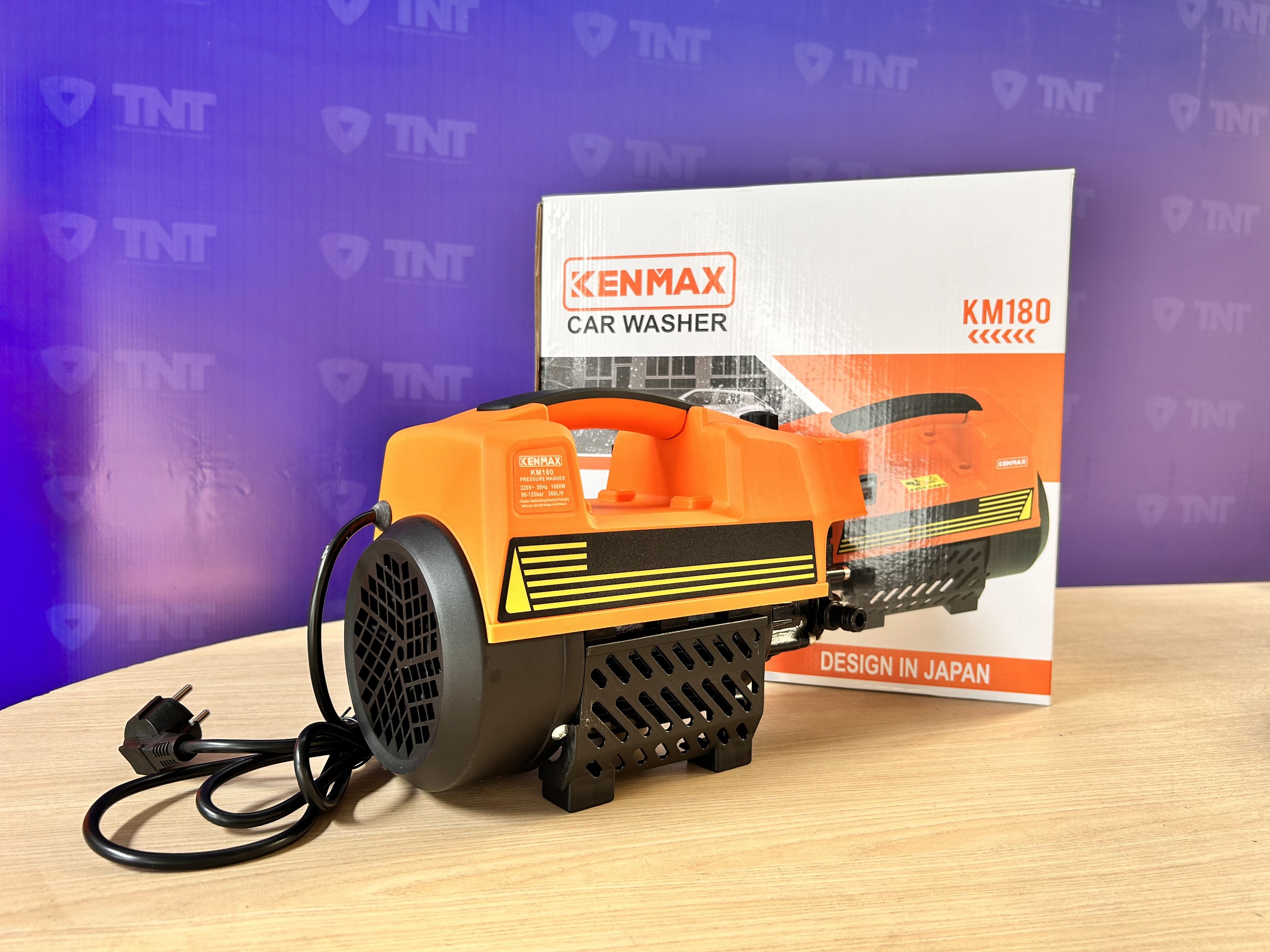 Máy xịt rửa xe cao cấp KENMAX | KM180