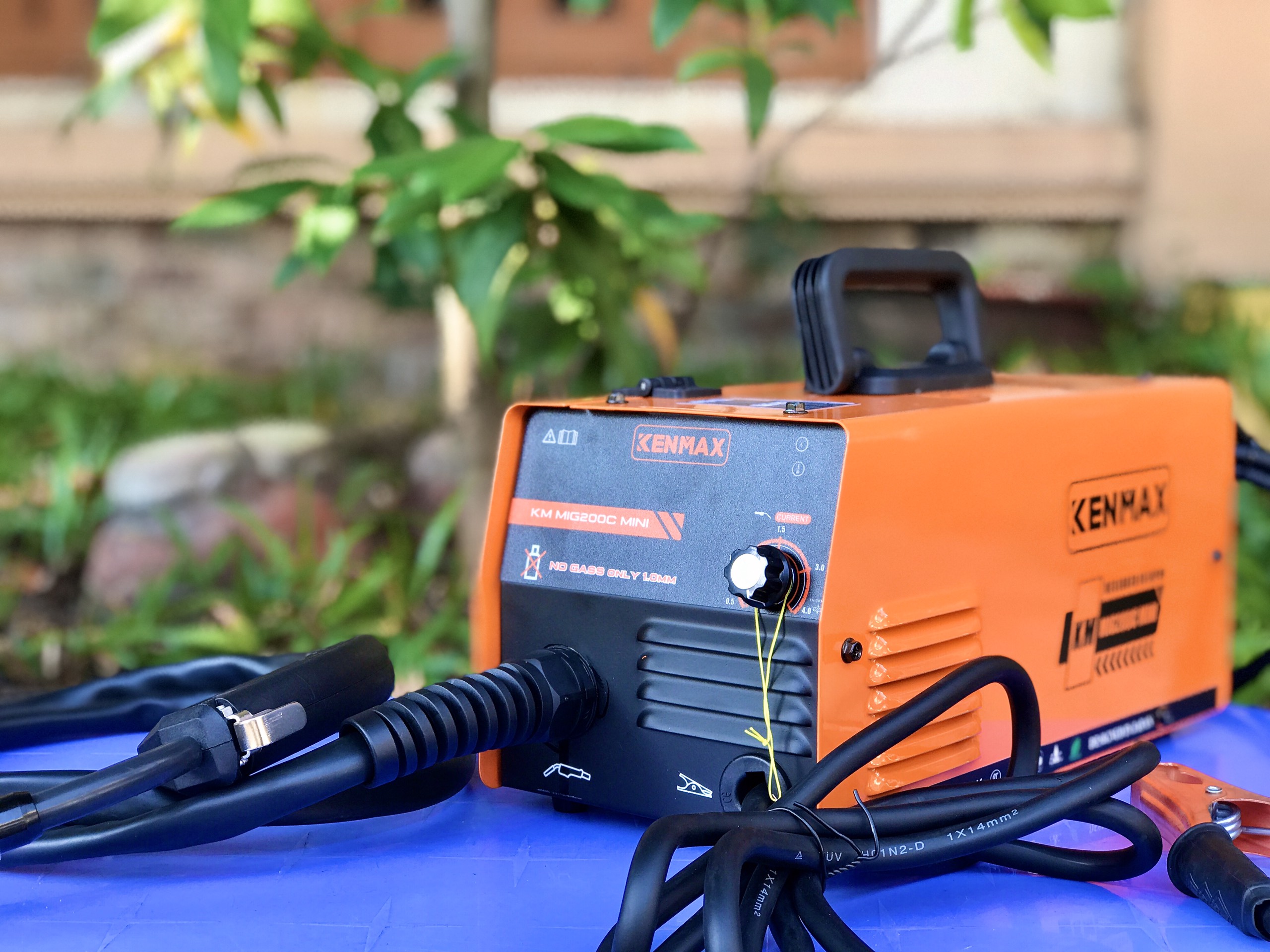 Máy hàn MIG GIA ĐÌNH KENMAX | MIG-200C MINI
