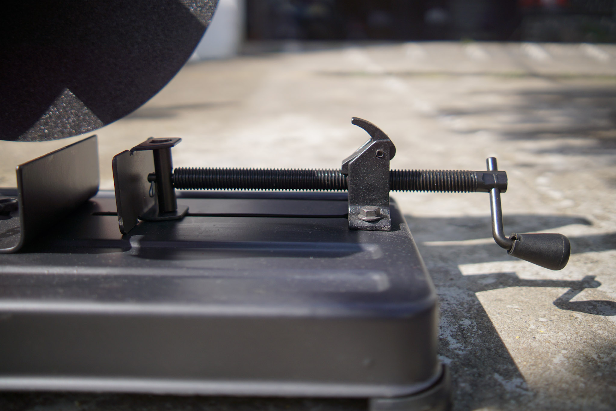 Máy cắt sắt FC-355C 2200W