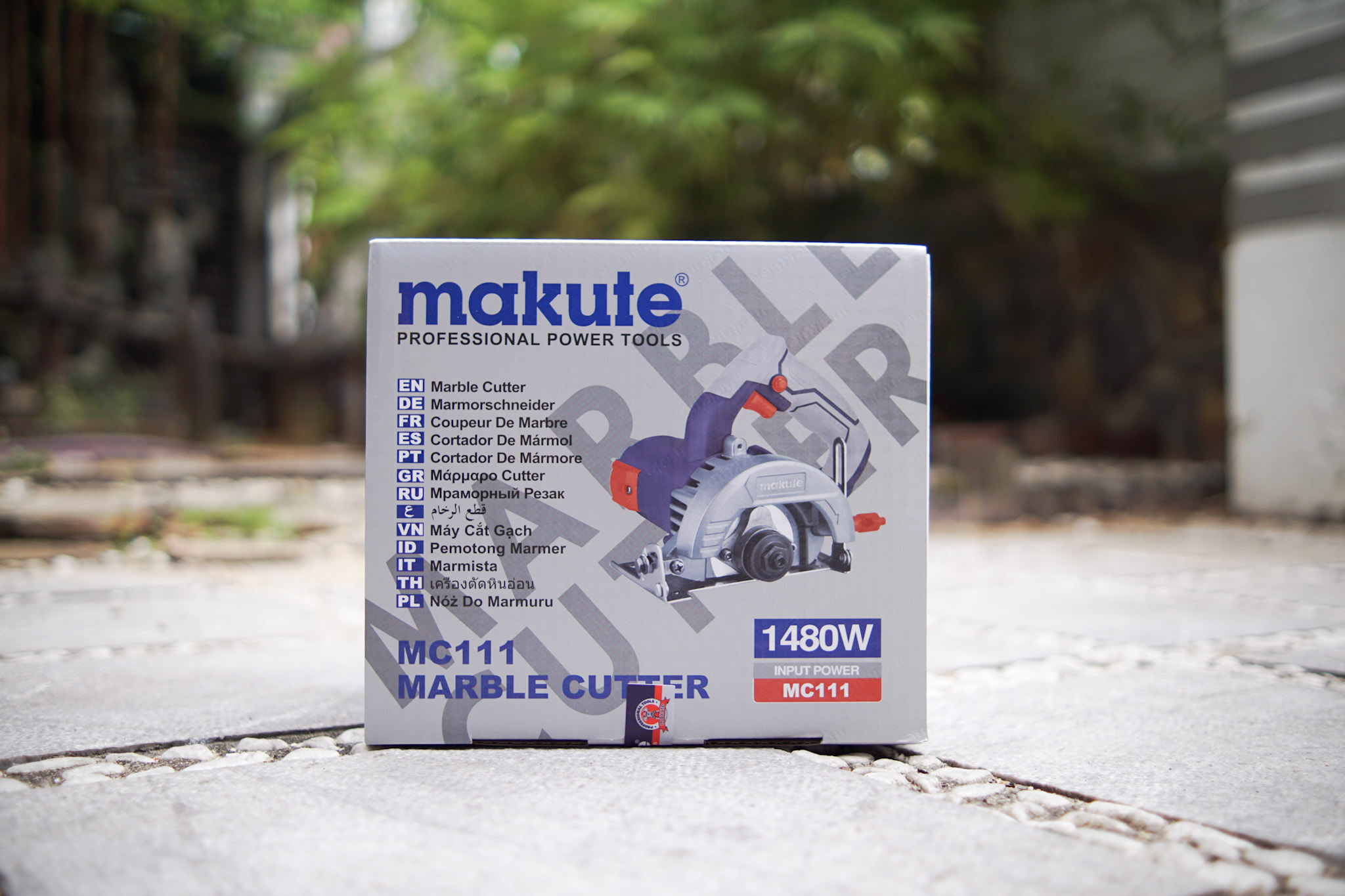 MÁY CẮT GẠCH MAKUTE - MC111
