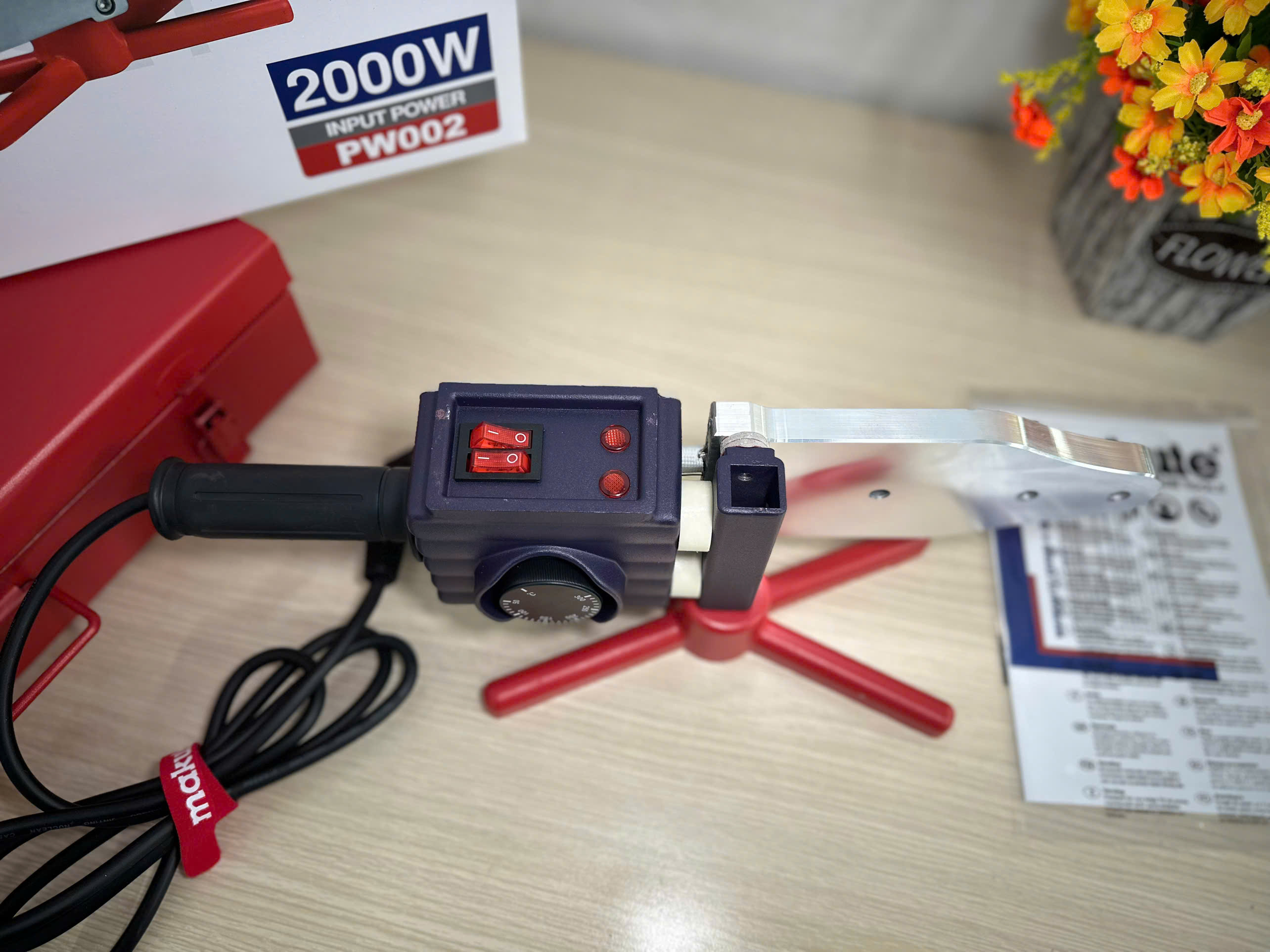 Máy hàn nhựa Makute PW002