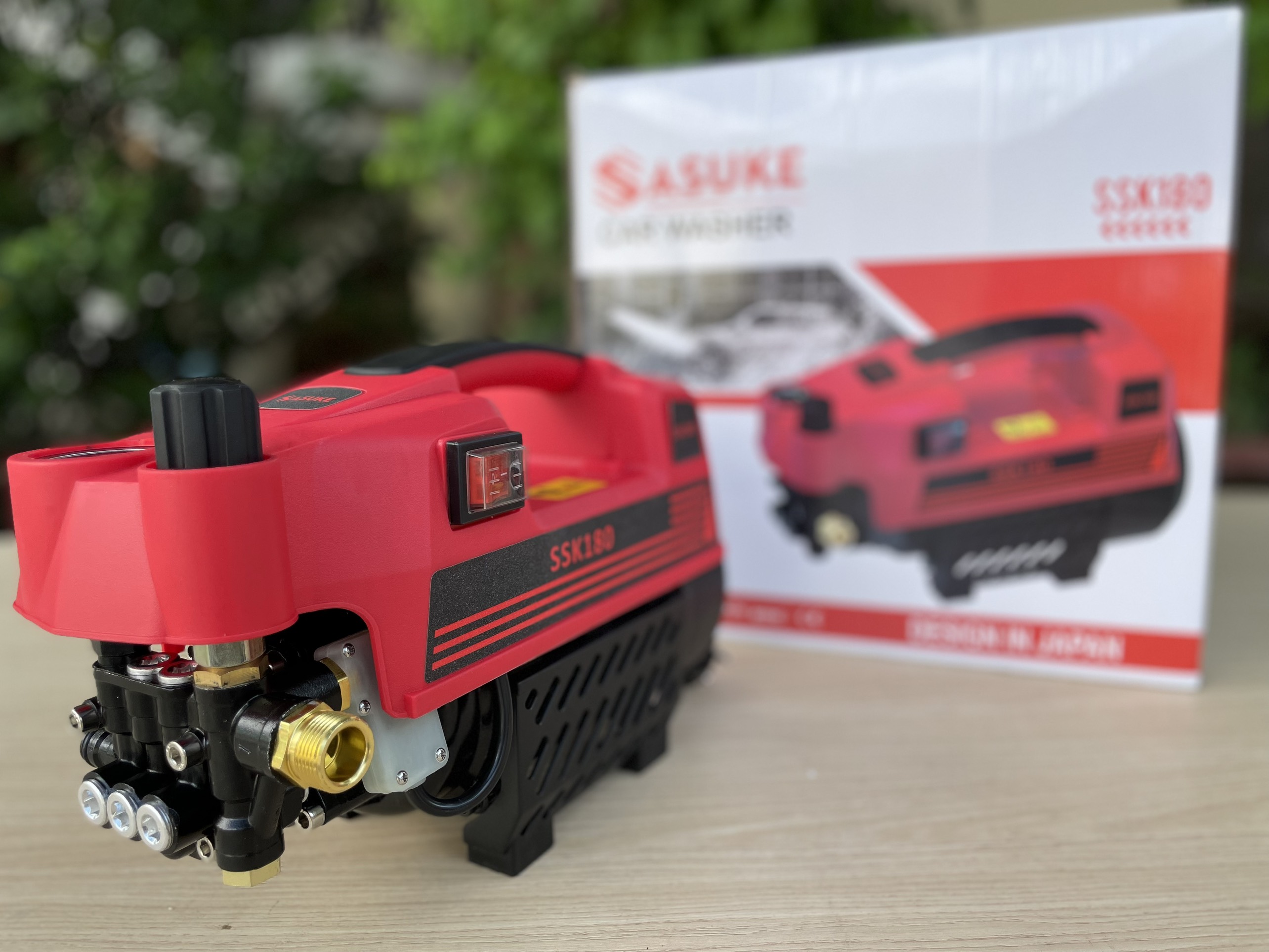 Máy xịt rửa xe cao cấp SSK180