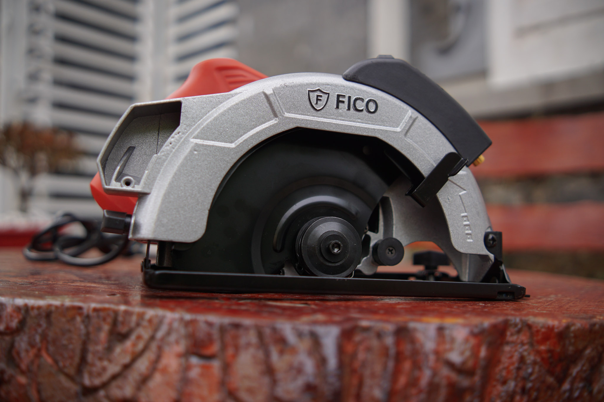 MÁY CƯA GỖ FICO FC-185A