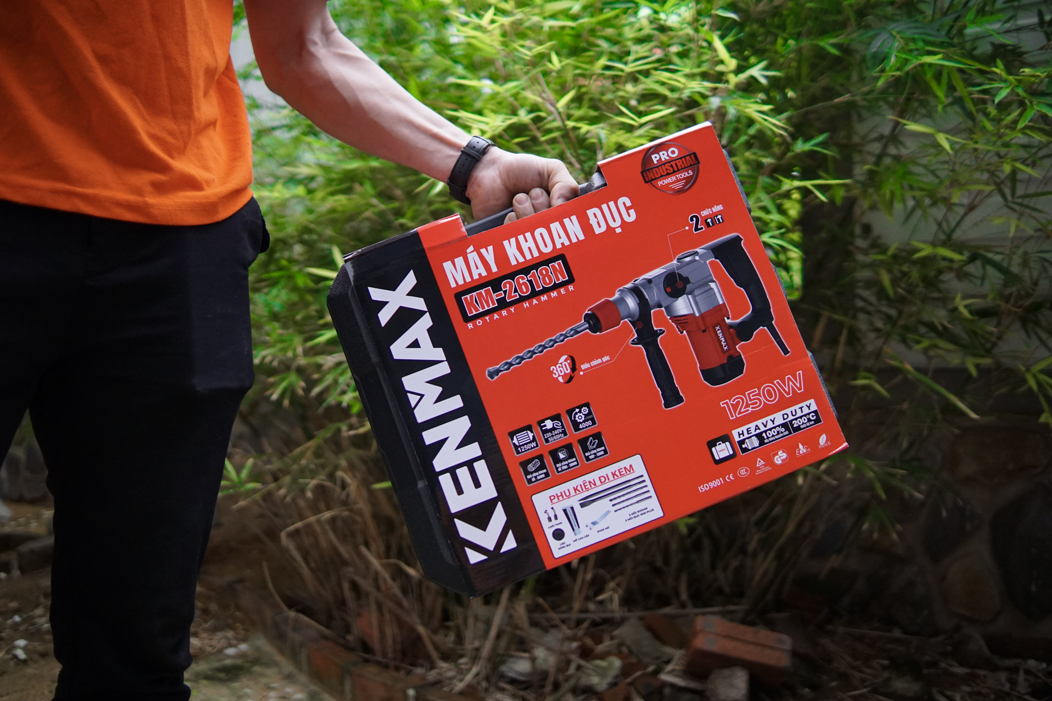 MÁY KHOAN ĐỤC KENMAX KM-2618N
