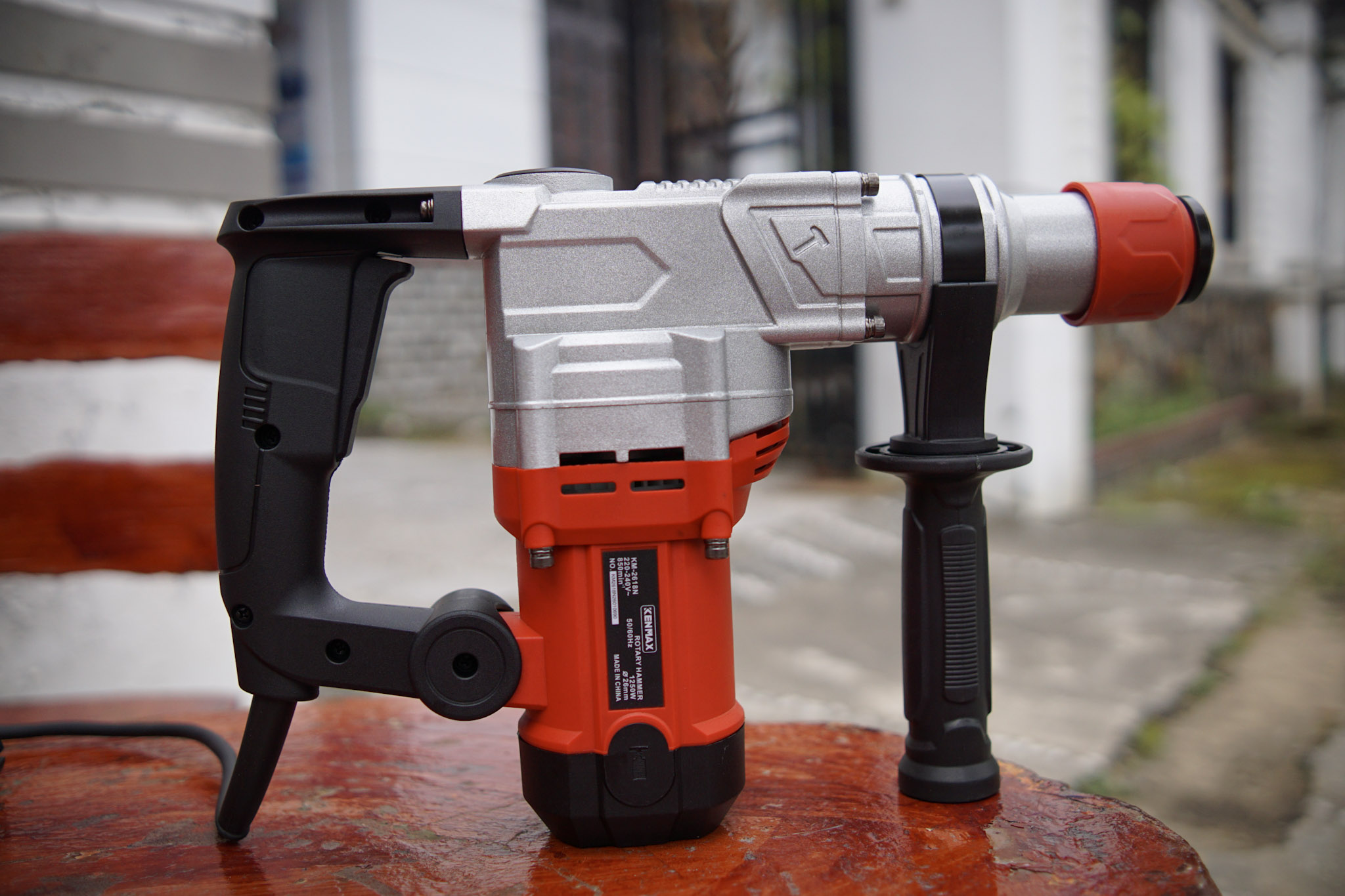 MÁY KHOAN ĐỤC KENMAX KM-2618N