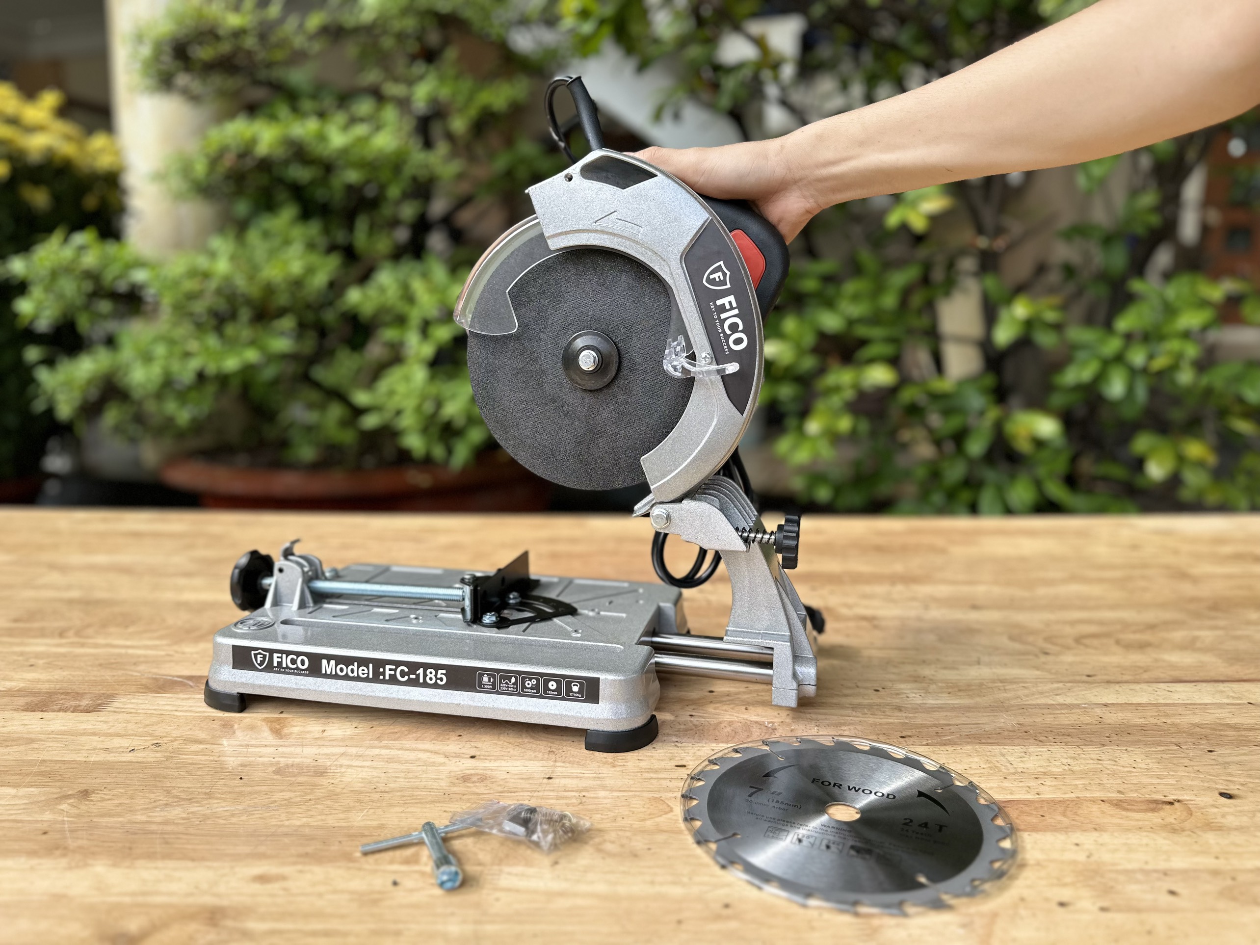 Máy cắt sắt đa năng ti trượt 185mm, FC-185