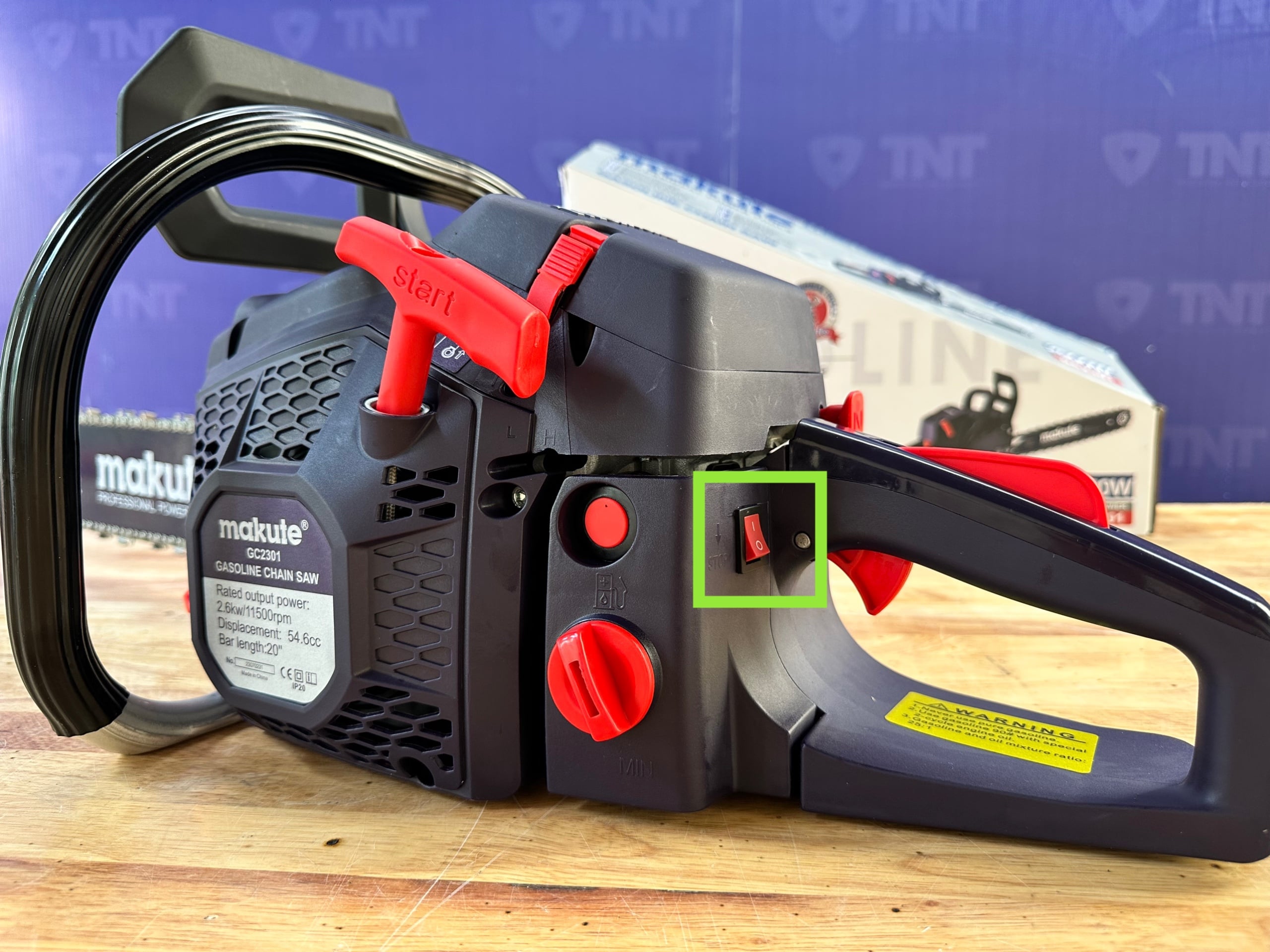 Máy cưa xích xăng GC2301