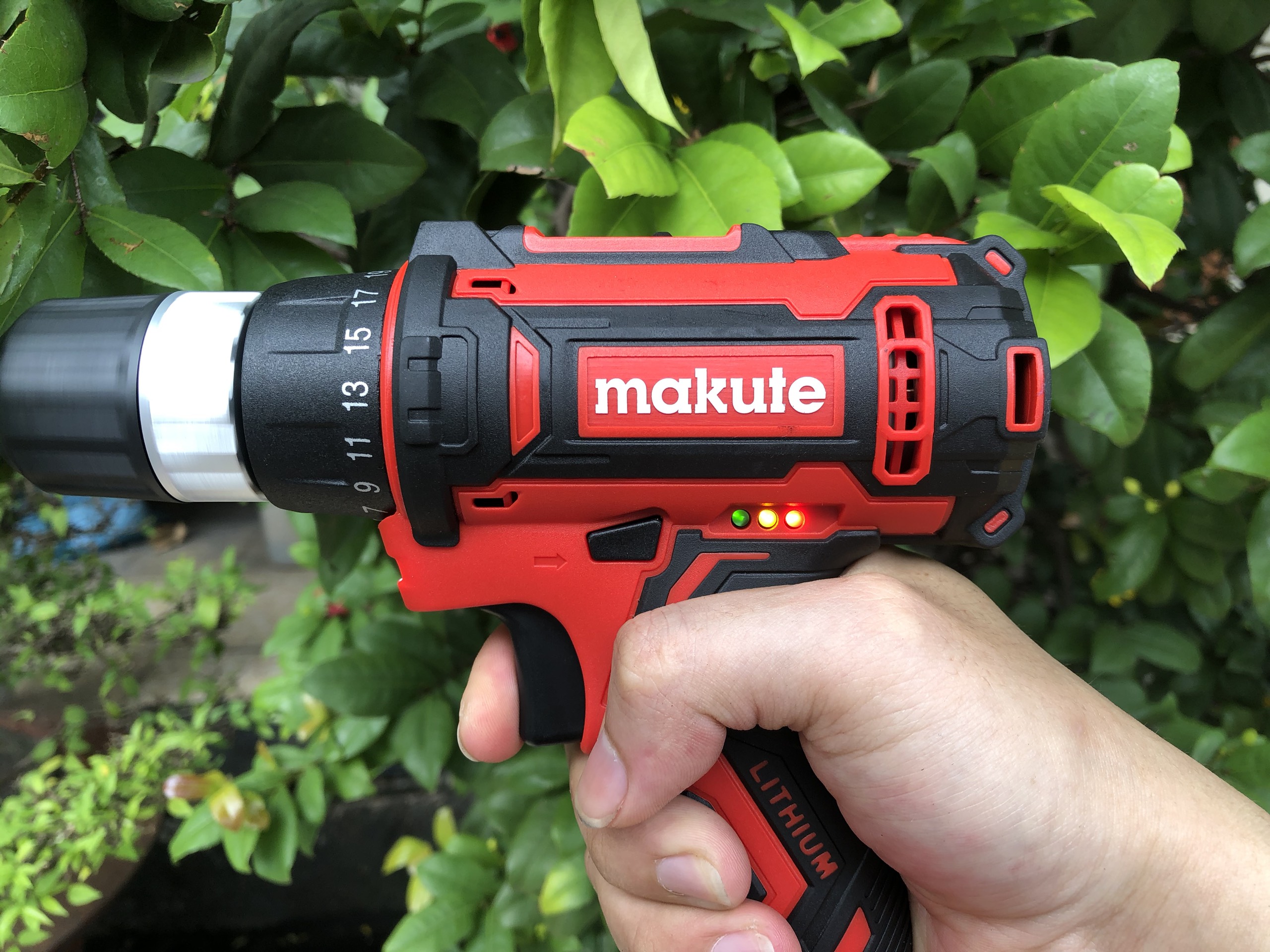 Máy khoan pin LI-ION CD027 RED (CD127) (12V)