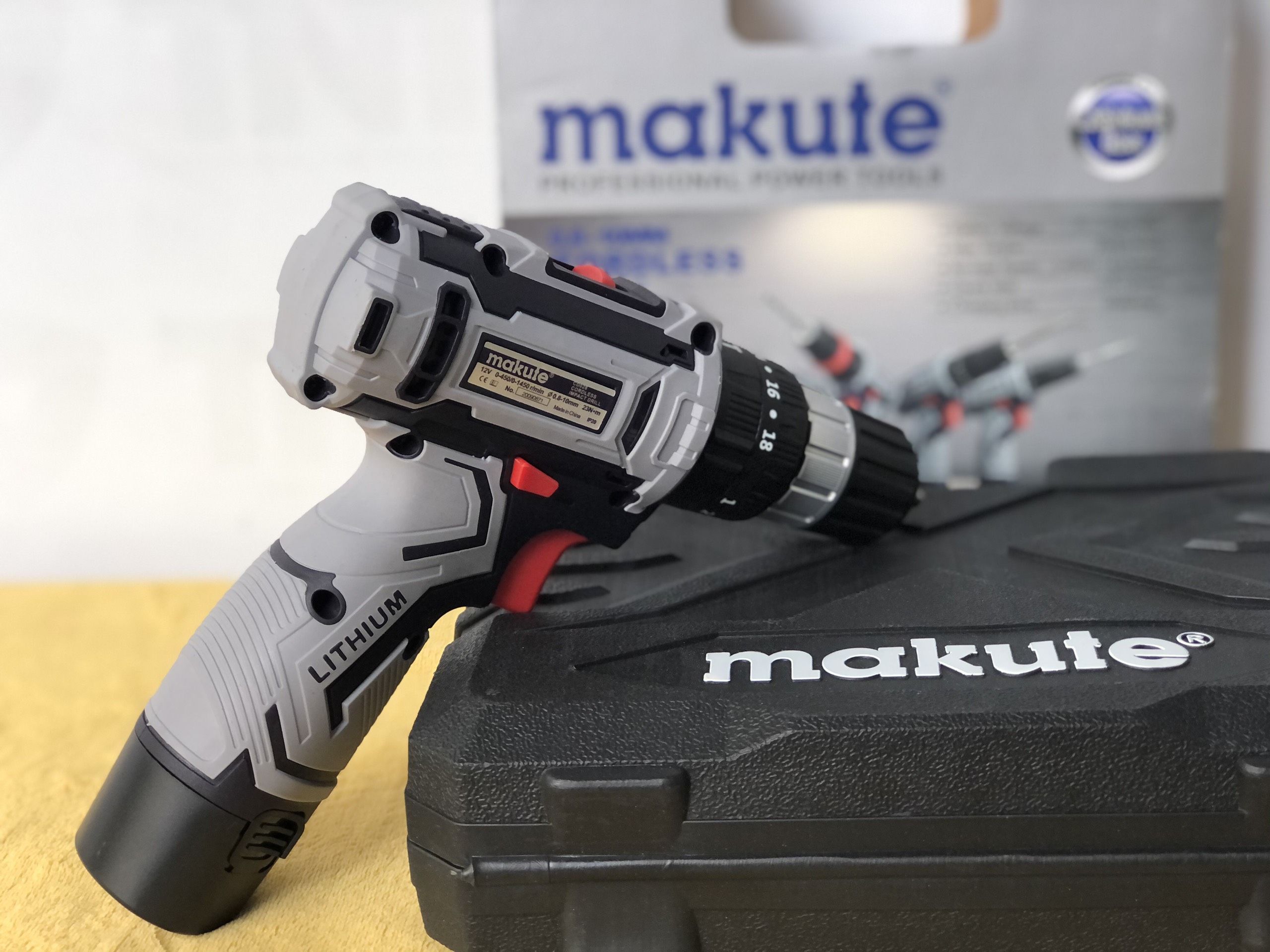 Máy khoan pin động lực CD028  (12V)