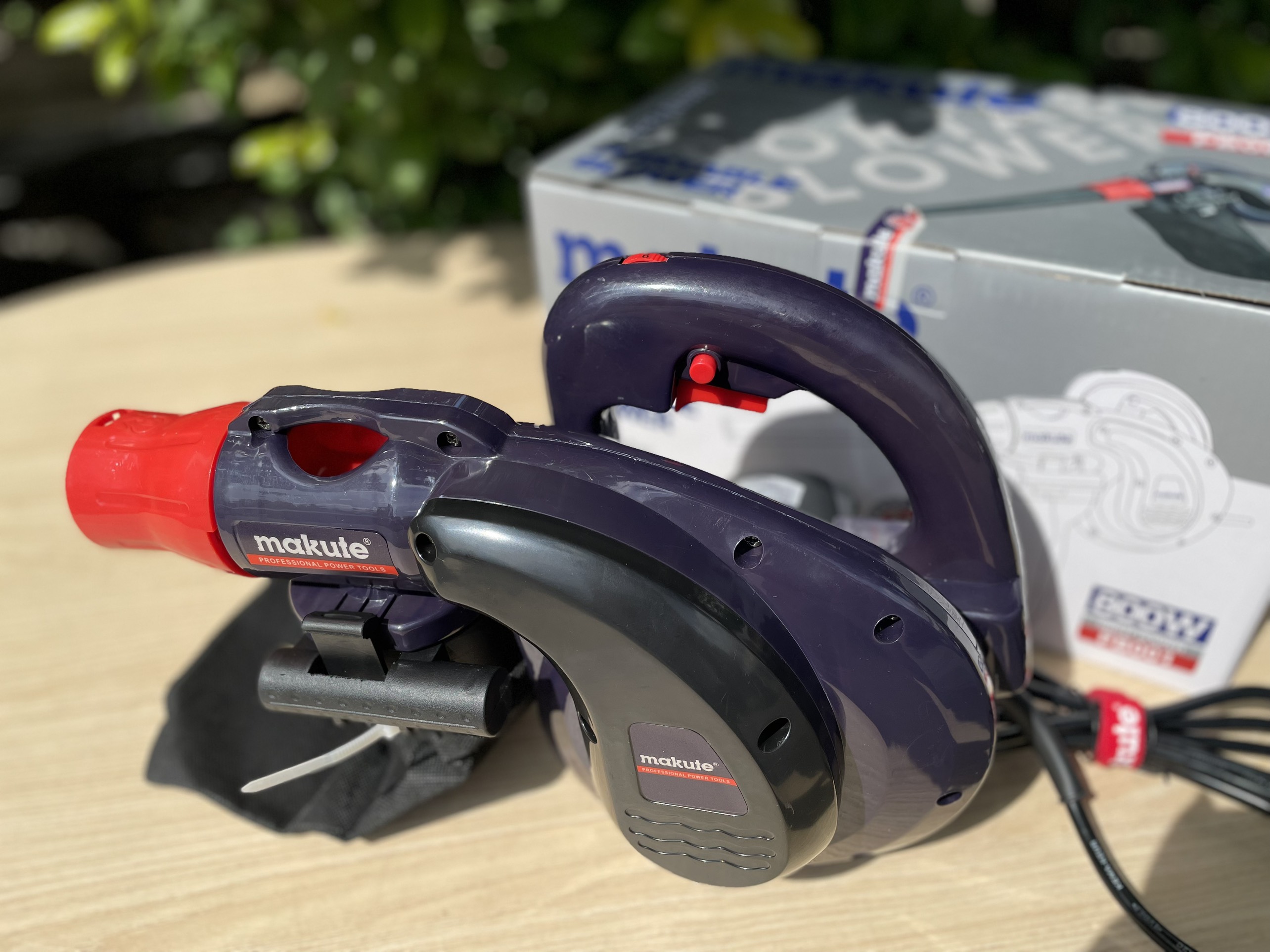 Máy thổi bụi PB001