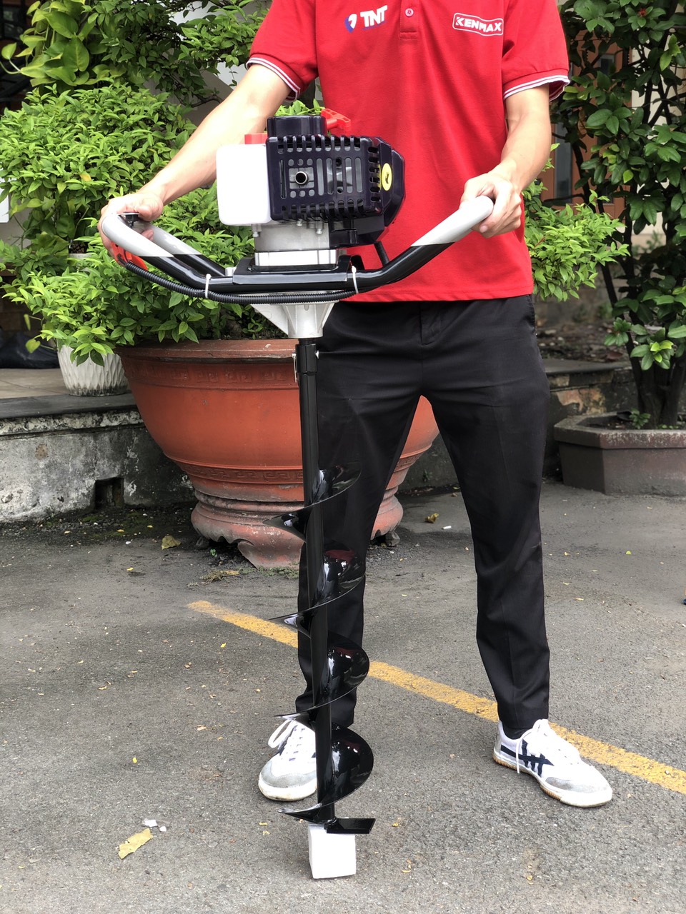 Máy Khoan đất EA52 + MŨI  ĐÔI 150MM