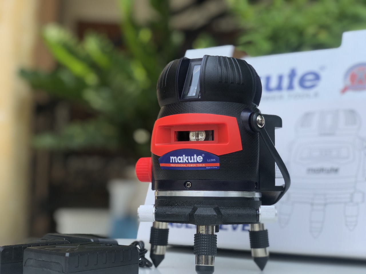 Máy cân mực laser 5 tia xanh LL005