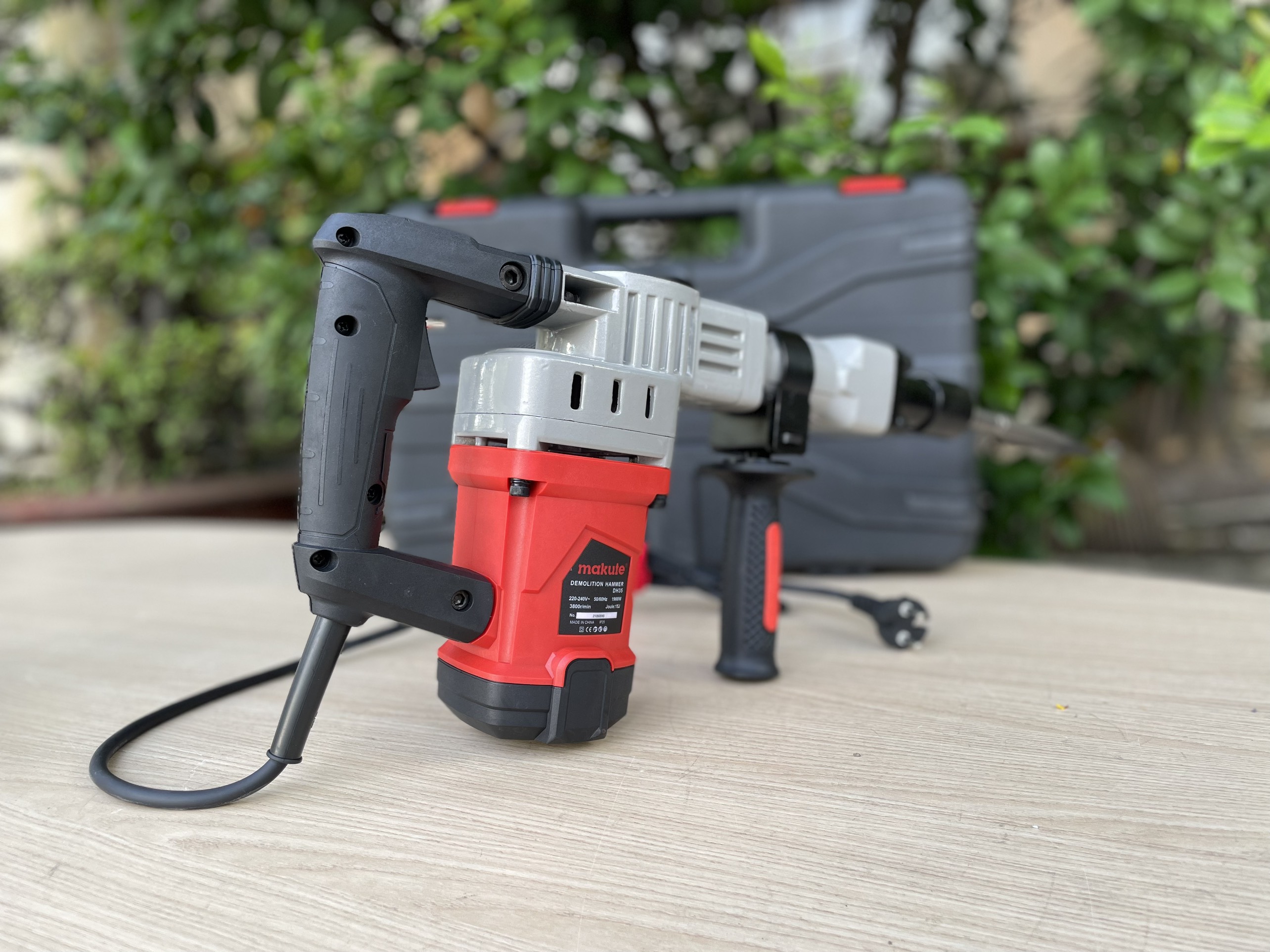 Máy đục (17ly) DH35 RED