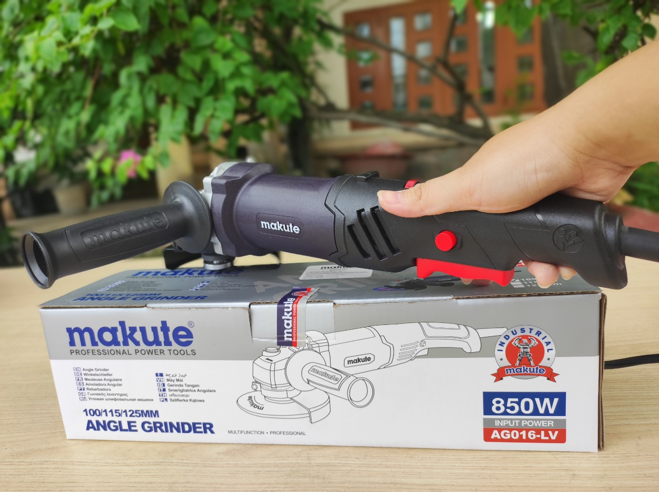 Máy mài tay dài AG016-LV (chỉnh tốc)