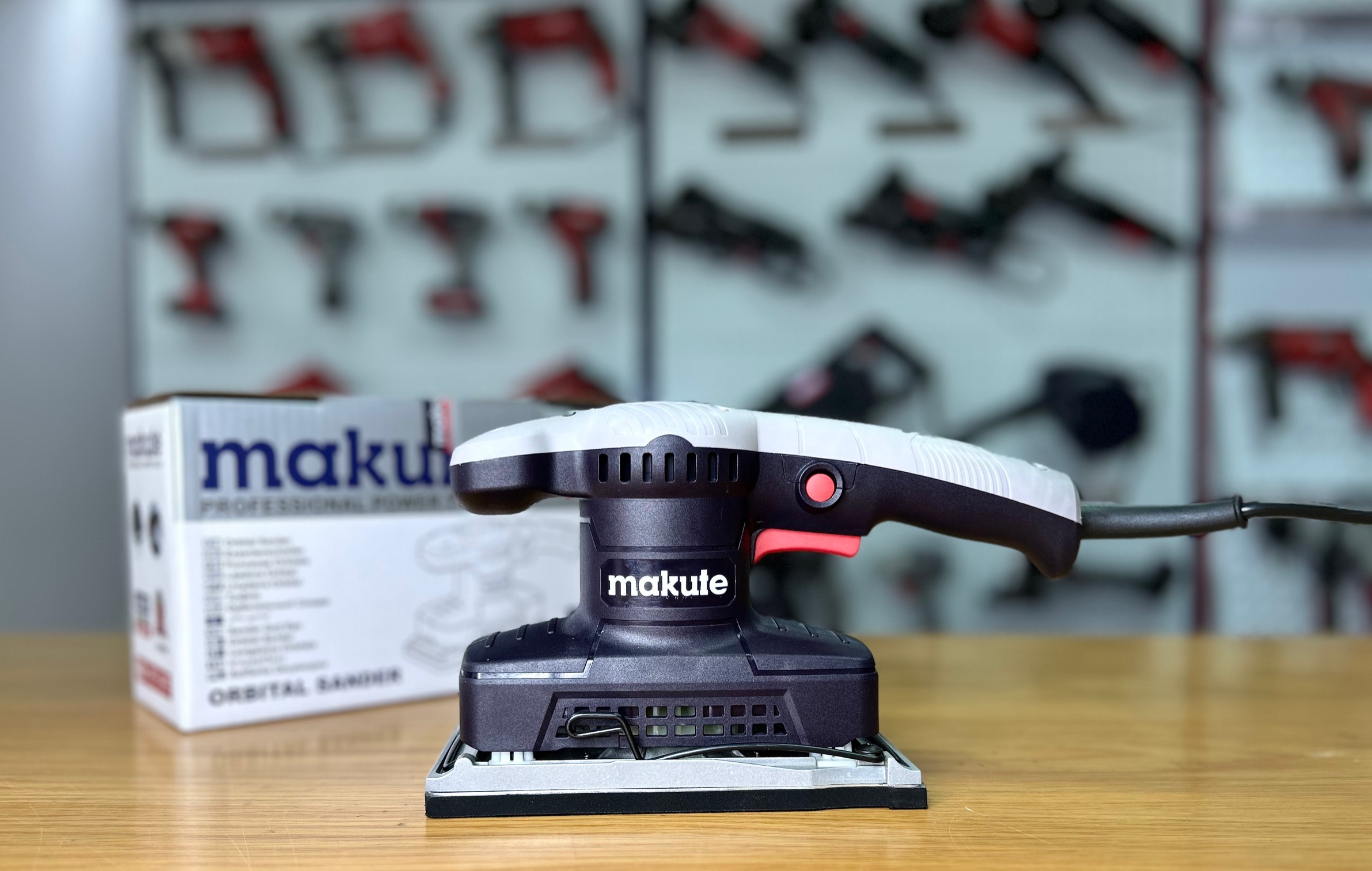 Máy chà nhám rung OS002