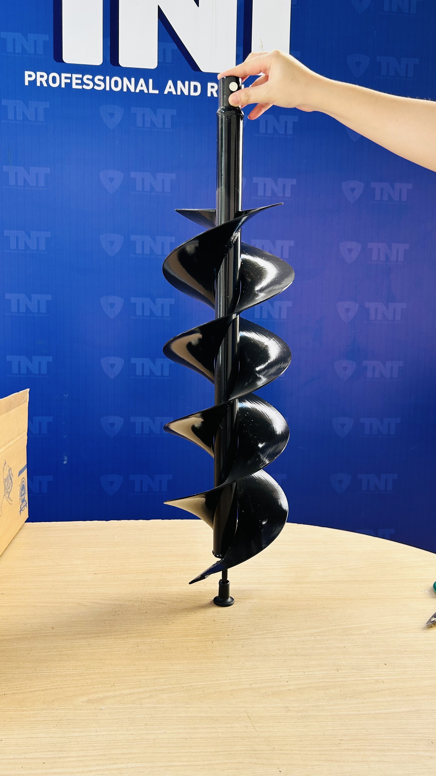 Máy Khoan đất EA52S + MŨI  ĐÔI 200MM