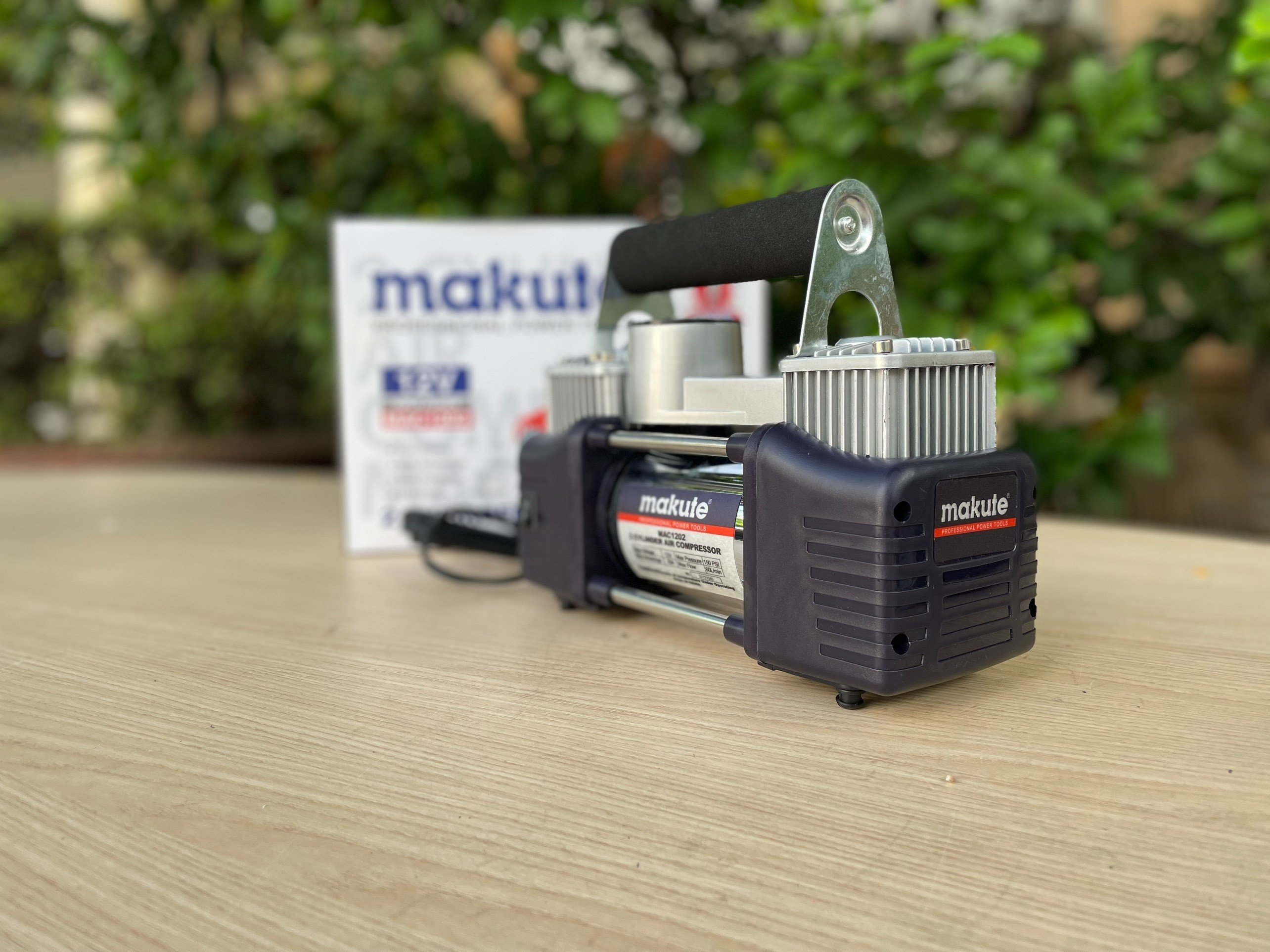 Máy Bơm Lốp xe Hơi, 2 xi lanh |  MAC1202