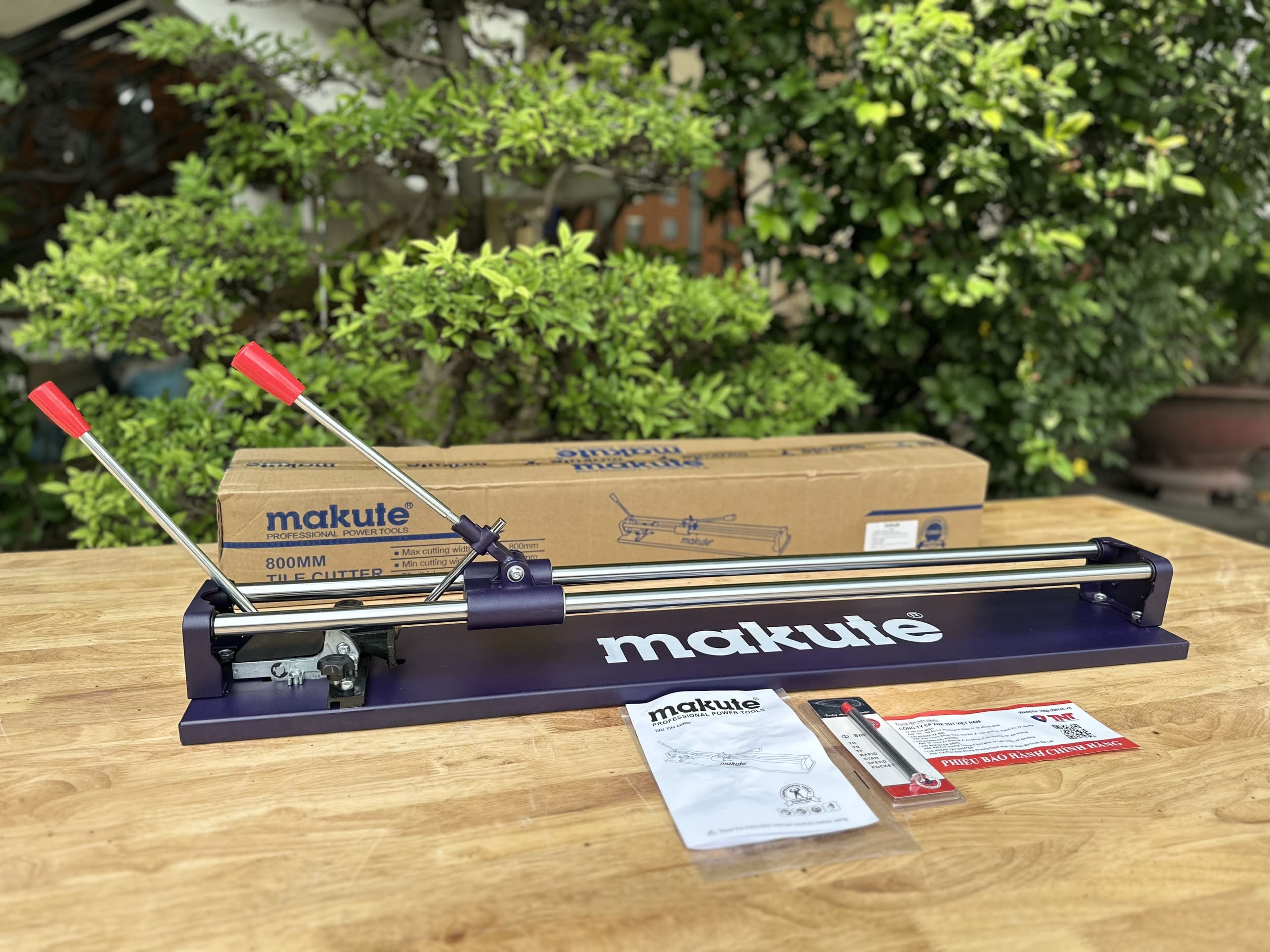 Bàn cắt gạch đẩy tay TC800-3