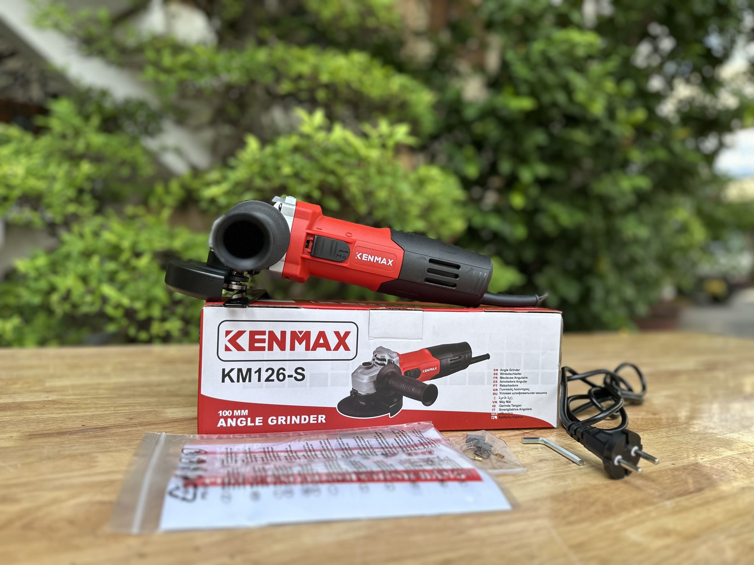 Máy mài tay ngắn công tắc hông KM126-S