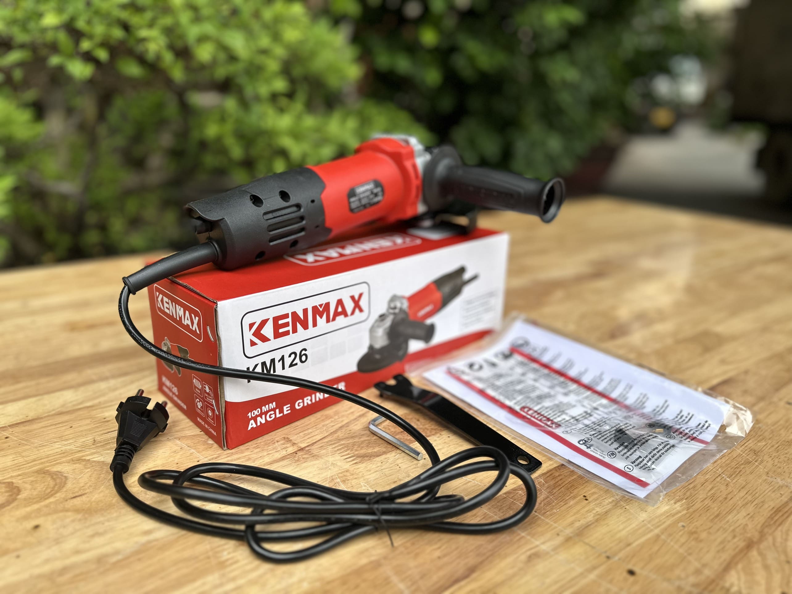 Máy mài tay ngắn công tắc đuôi KM126