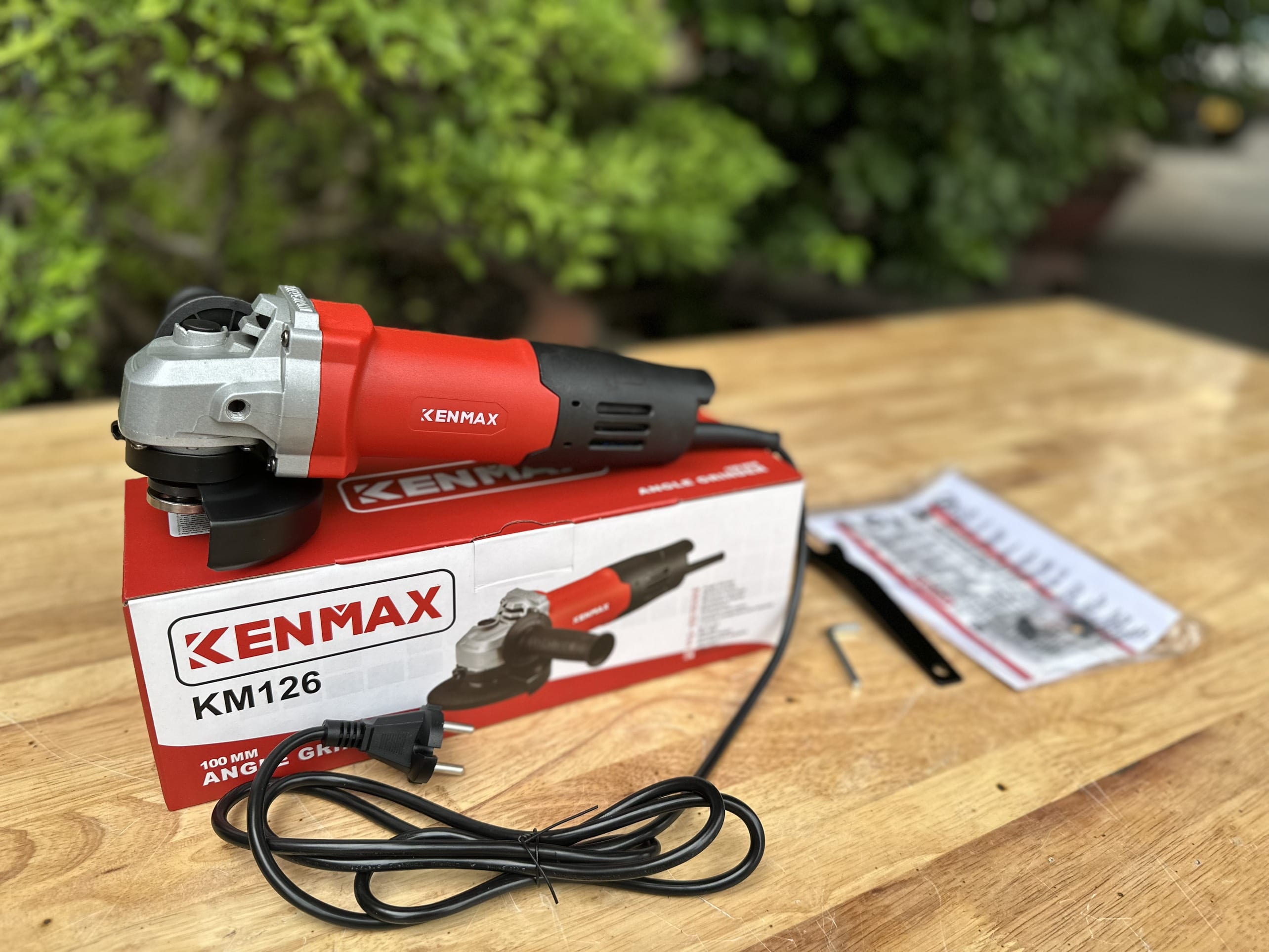 Máy mài tay ngắn công tắc đuôi KM126