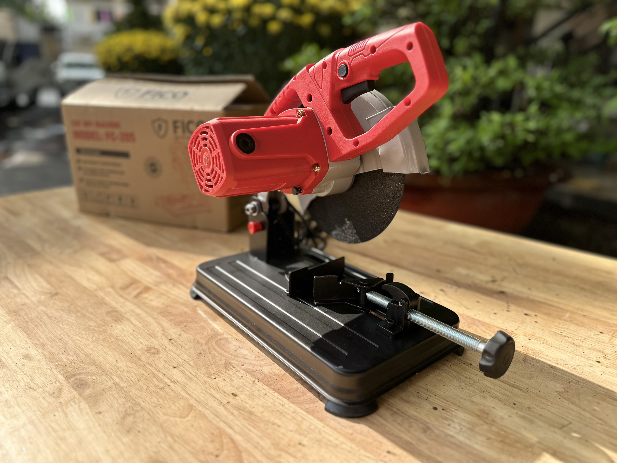 Máy cắt sắt 205mm FC-205