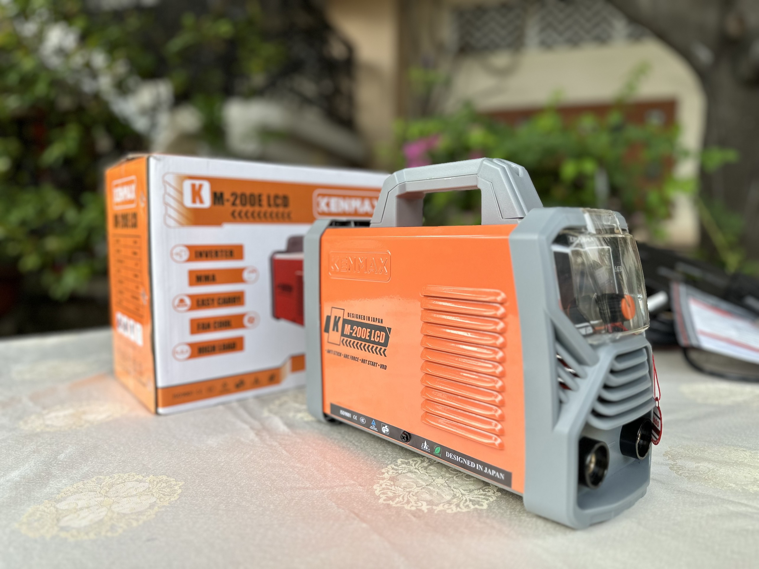 Máy hàn màn hình LED KM-200E LCD