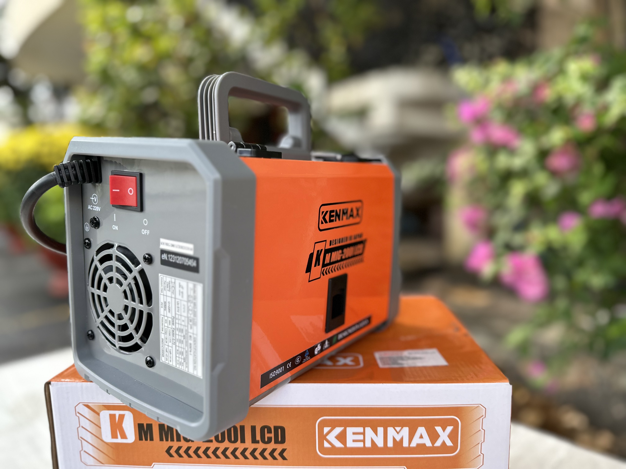 Máy hàn màn hình LED KM MIG-200I LCD