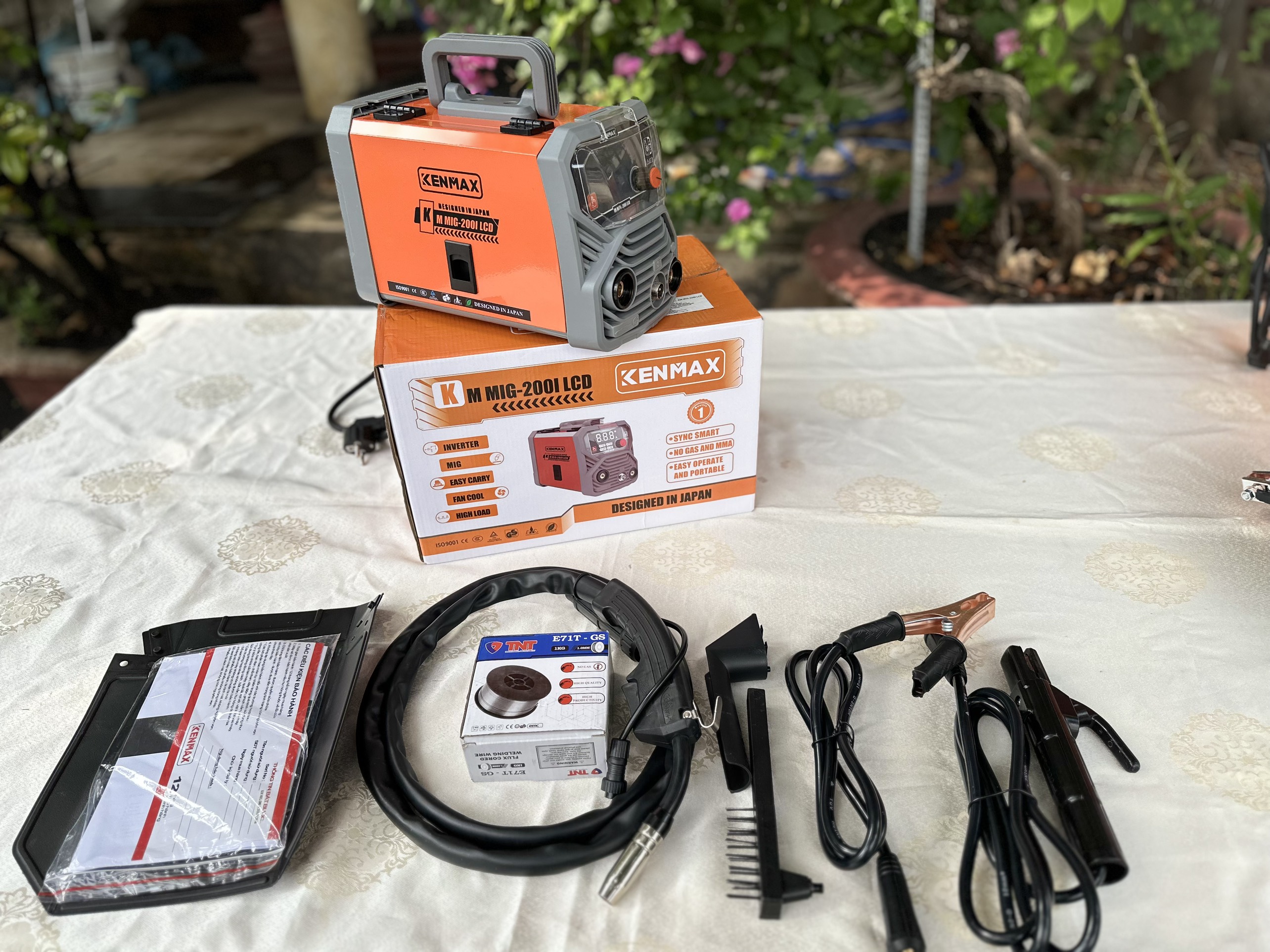 Máy hàn màn hình LED KM MIG-200I LCD