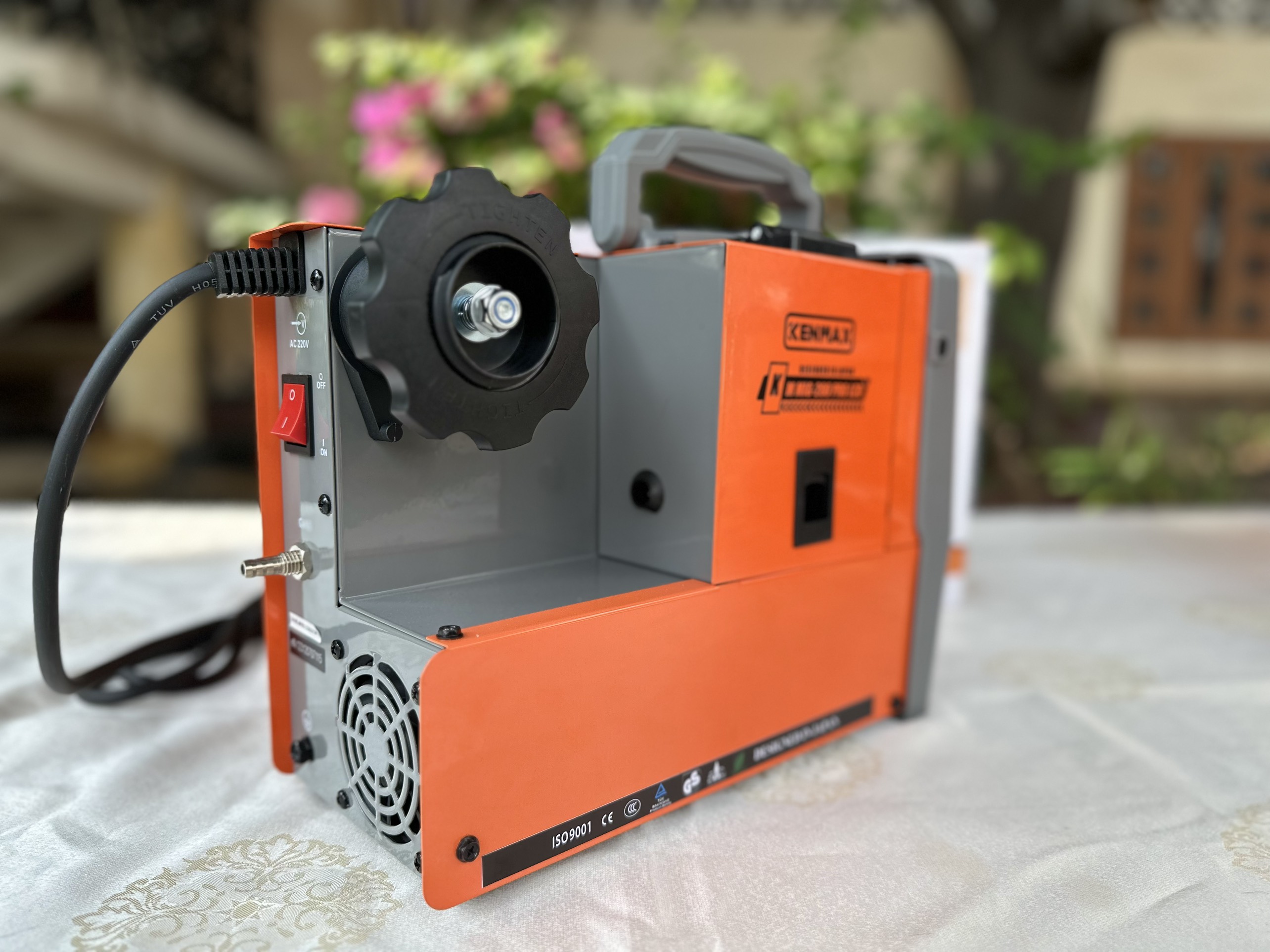 Máy hàn màn hình LED KM MIG-200 PRO LCD