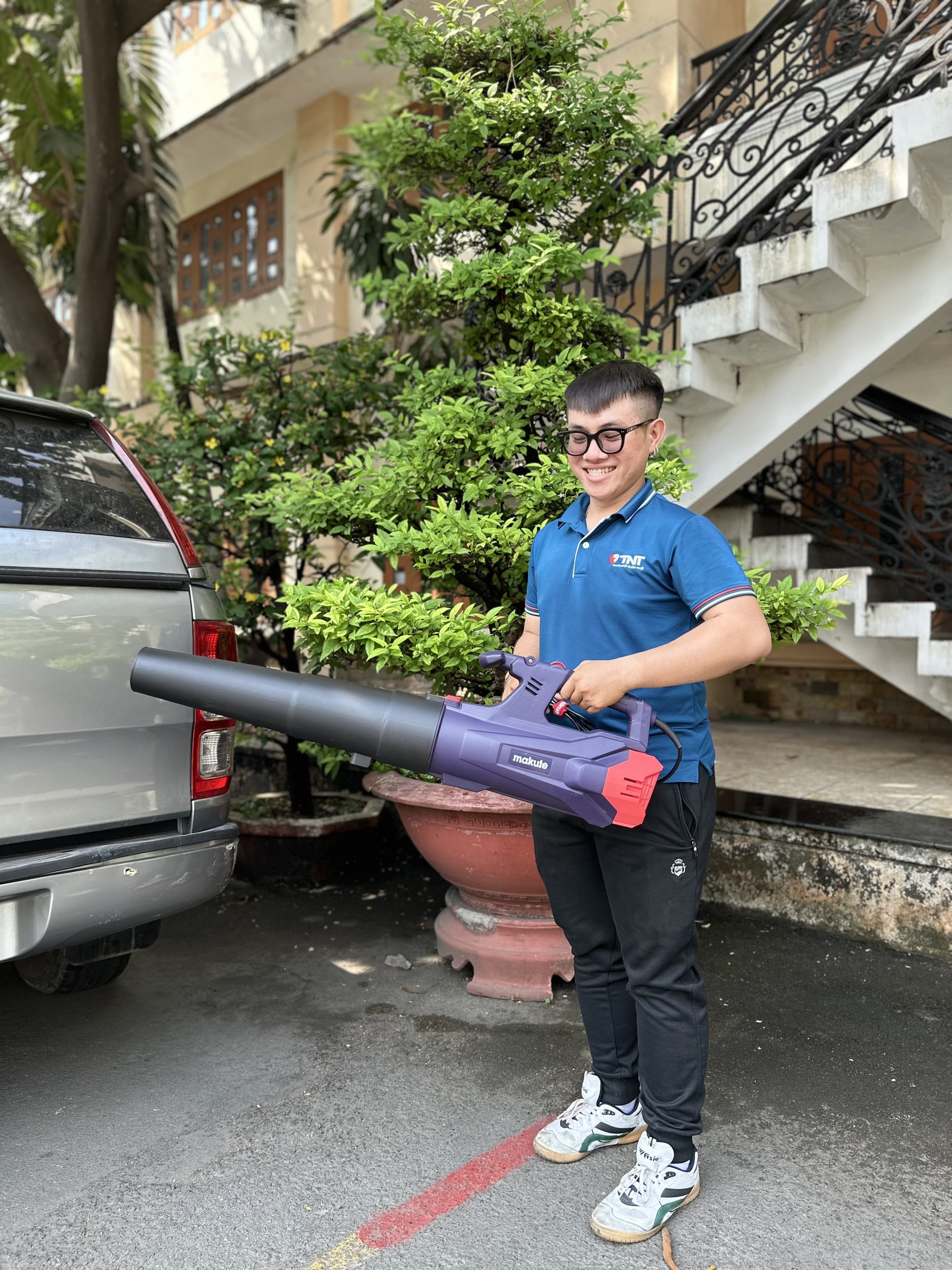 Máy Thổi Bụi PB111 3800W