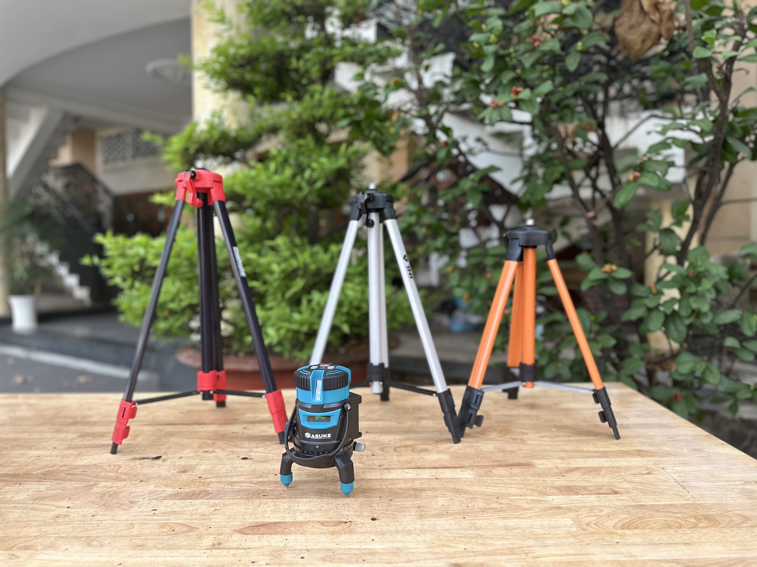 Máy cân mực Laser 5 tia siêu sáng LS002 LED