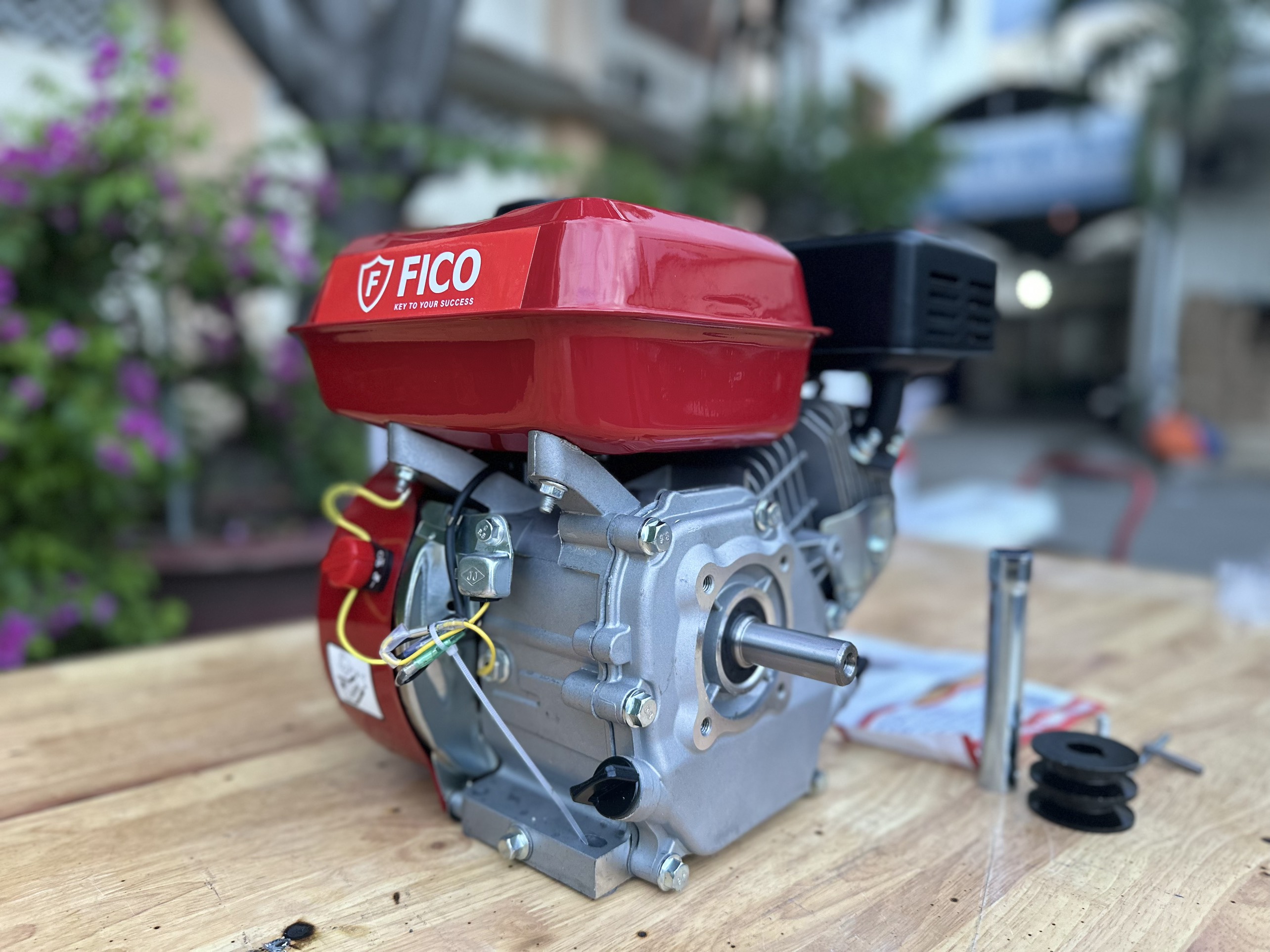 ĐẦU NỔ CỐT THĂNG CHẠY XĂNG FICO FC-6.5