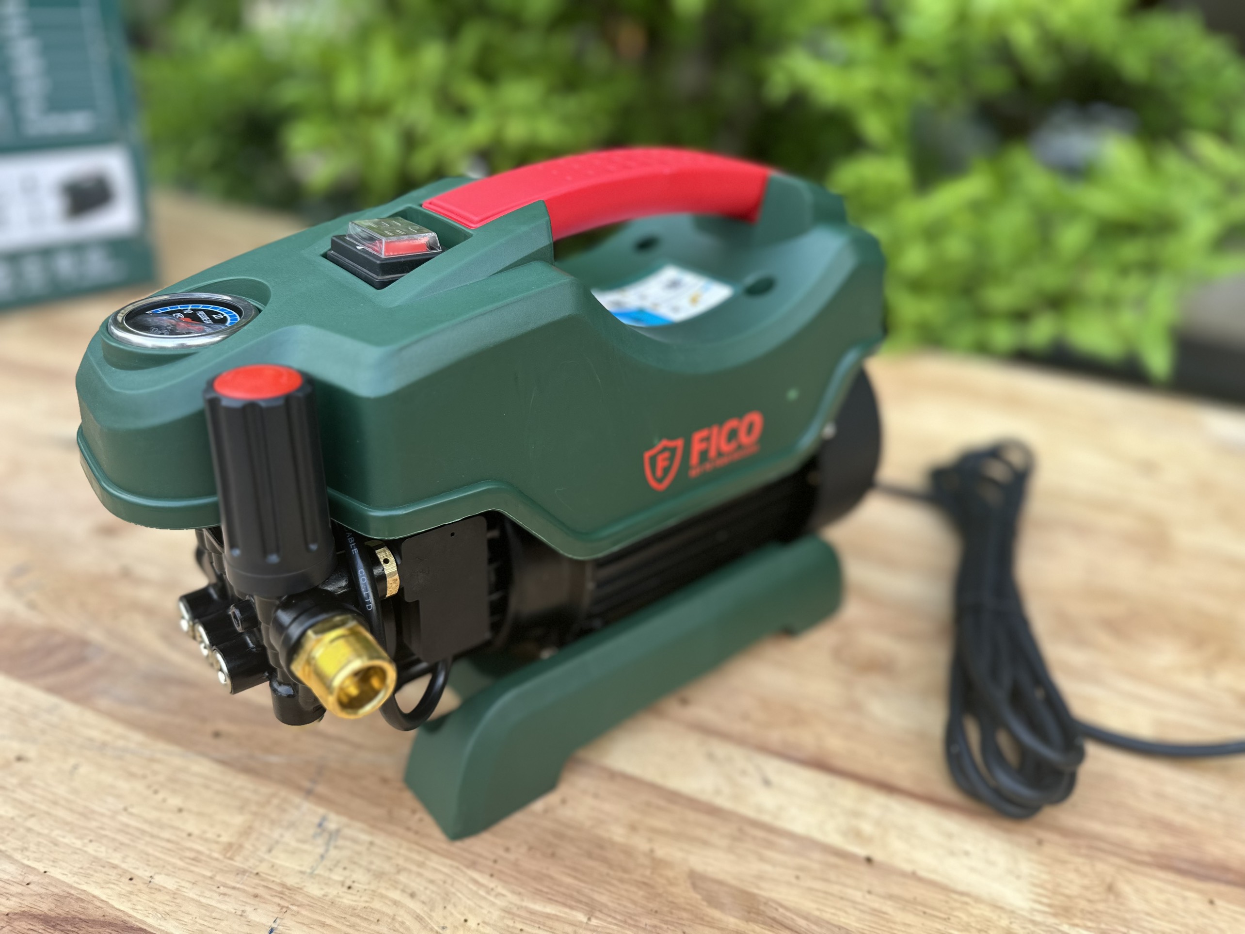 MÁY XỊT RỬA FICO FC-2850