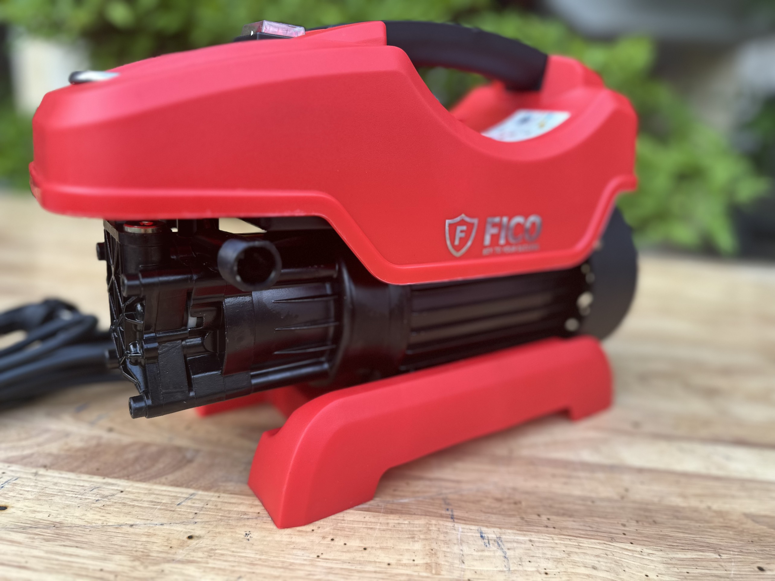 Máy xịt rửa FICO FC-2400