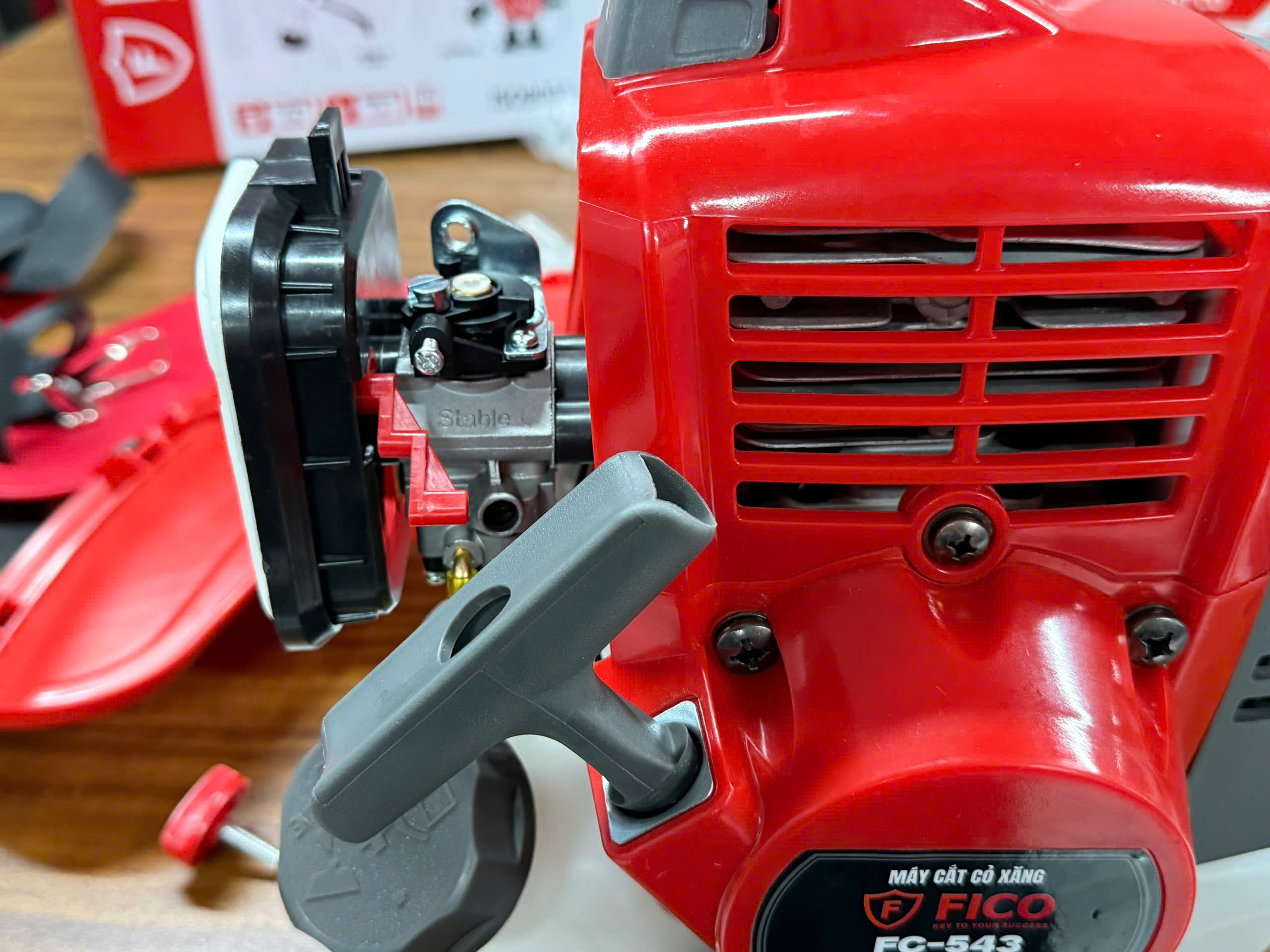 MÁY CẮT CỎ XĂNG FICO FC-543