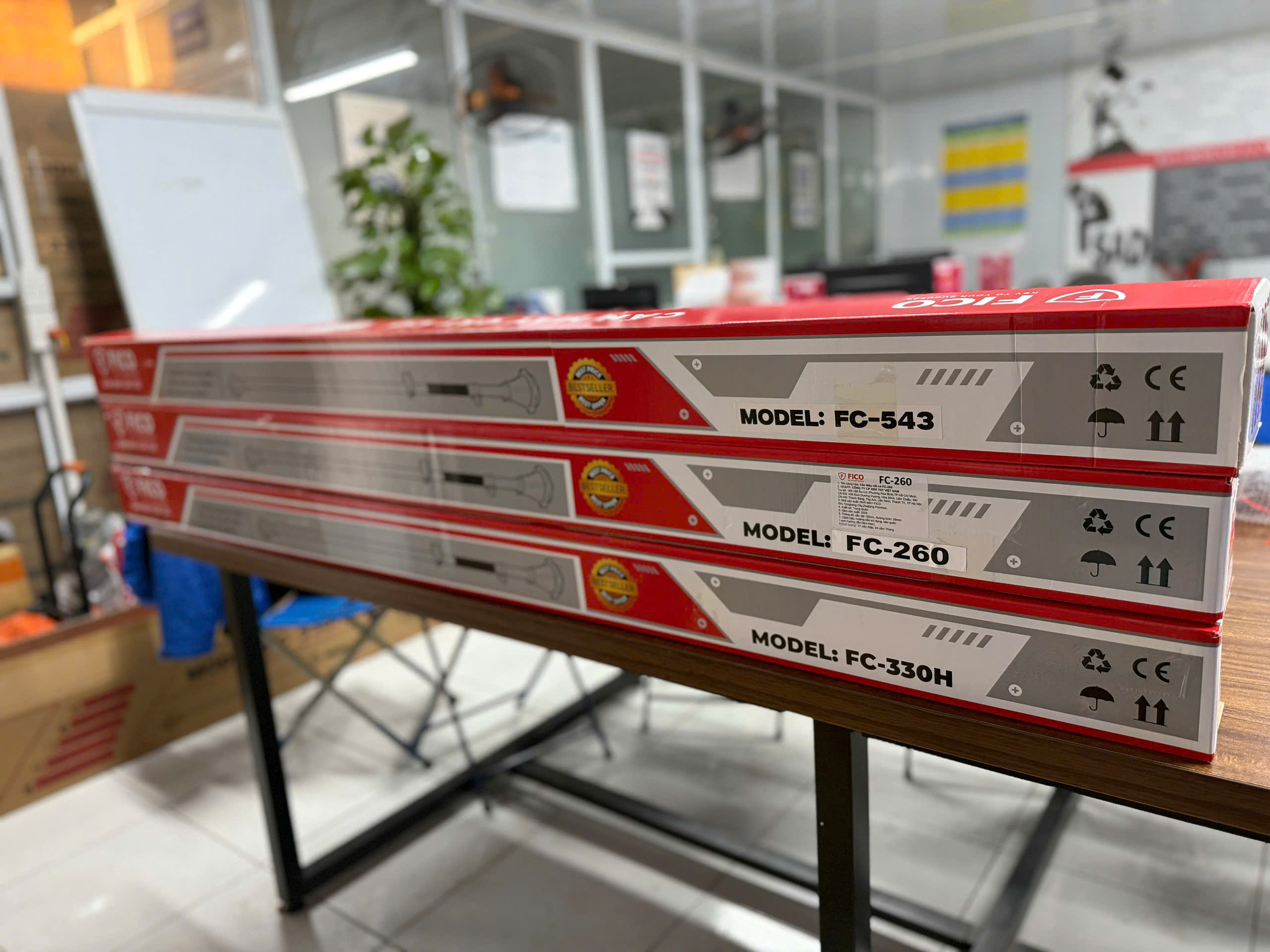 MÁY CẮT CỎ XĂNG FICO FC-543