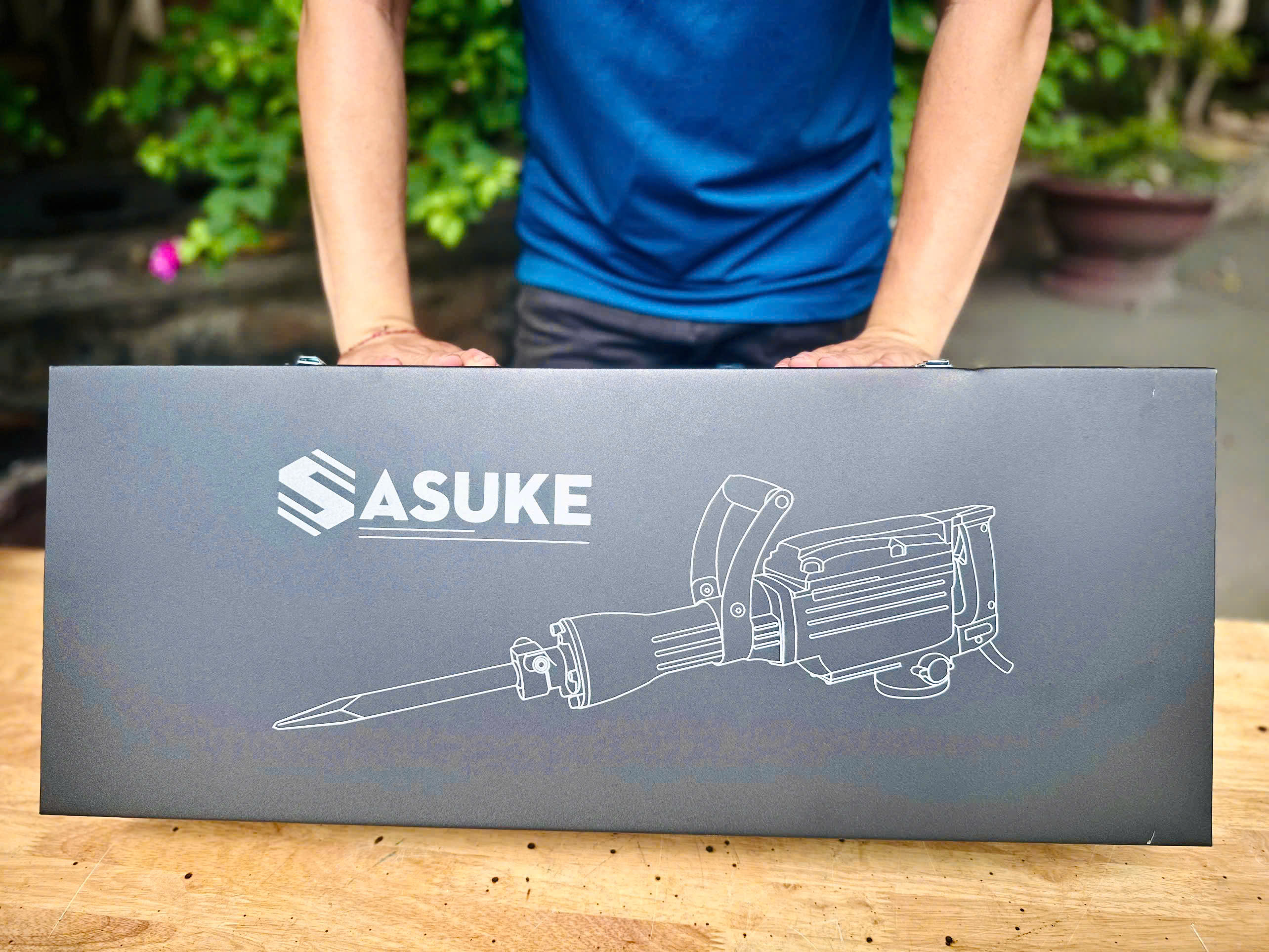 MÁY ĐỤC BÊ TÔNG SASUKE SSK 65N