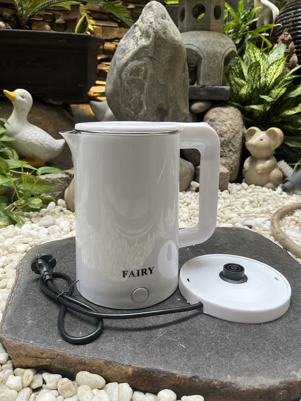 Ấm đun nước Fairy - Sự lựa chọn hàng đầu cho mọi gia đình hiện đại