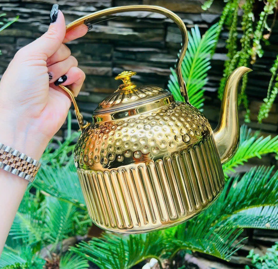 Đồ Gia Dụng Inox Mạ Vàng từ Khánh Minh: Sự Kết Hợp Hoàn Hảo Giữa Đẹp và Bền