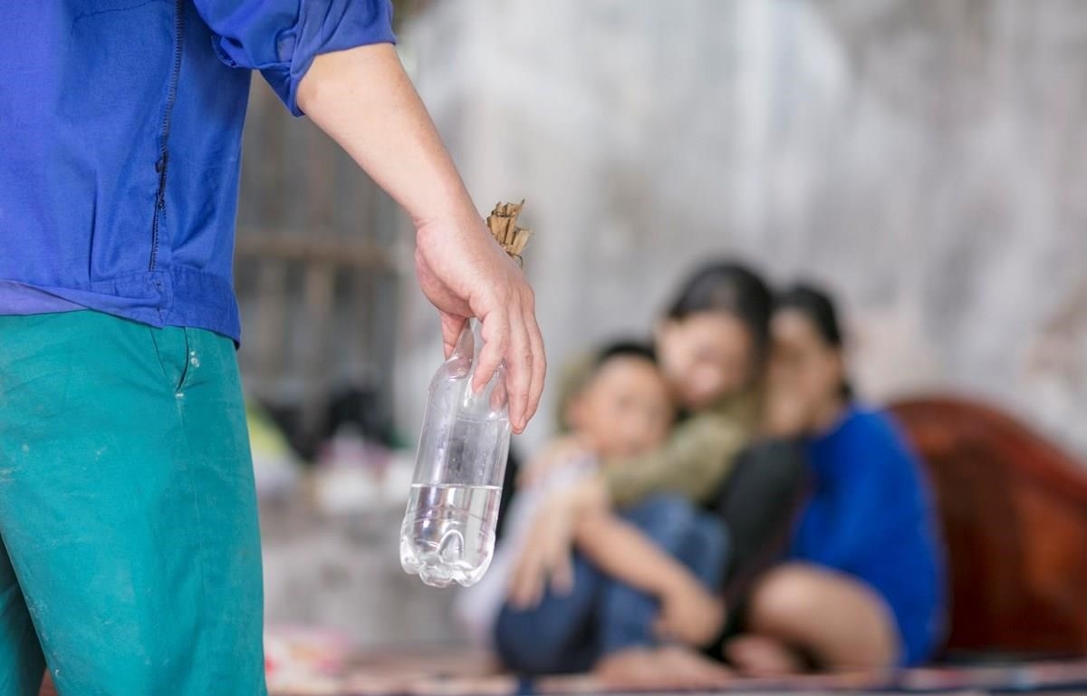 Bạo Lực Tình Dục Trong Hôn Nhân: Nhận Biết, Hậu Quả Và Tầm Quan Trọng Của Sự Đồng Thuận