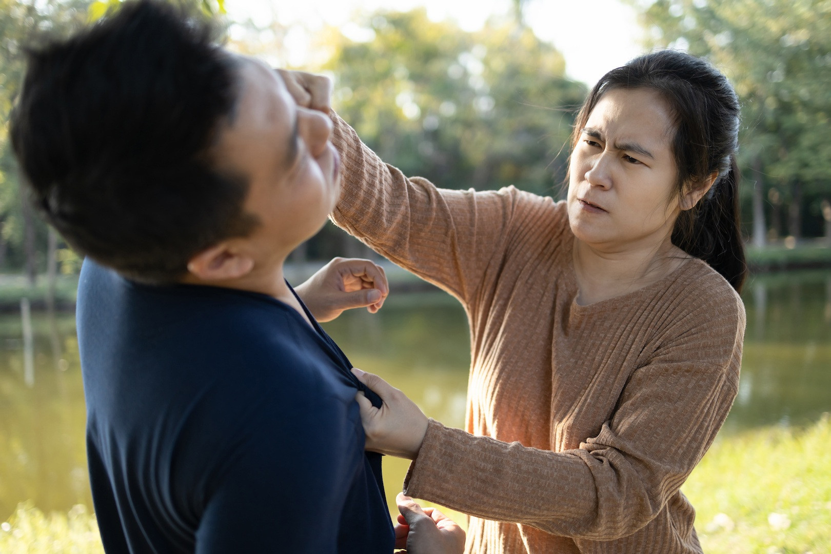 Bạo Lực Tình Dục Trong Hôn Nhân: Nhận Biết, Hậu Quả Và Tầm Quan Trọng Của Sự Đồng Thuận