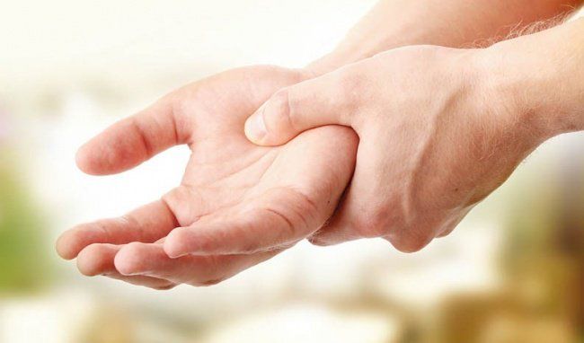 Run Tay Chân Sau Khi Quan Hệ: Nguyên Nhân Và Cách Khắc Phục Nhanh