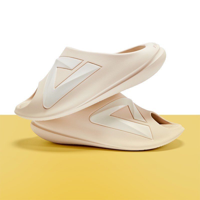 Dép Thời Trang Thể Thao PEAK Taichi Fat Slipper "Vàng Cát" ET31797LVC – Hàng Chính Hãng