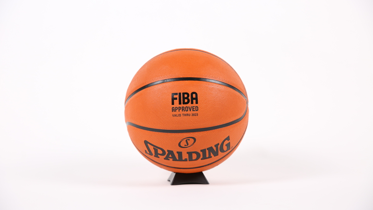 Bóng rổ Spalding Vasity FIBA TF150 - Outdoor Size 6 84-422z - Hàng Chính Hãng