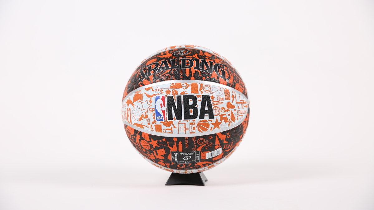 Bóng rổ Spalding NBA Graffiti - Outdoor Size 7 73-722z - Hàng Chính Hãng