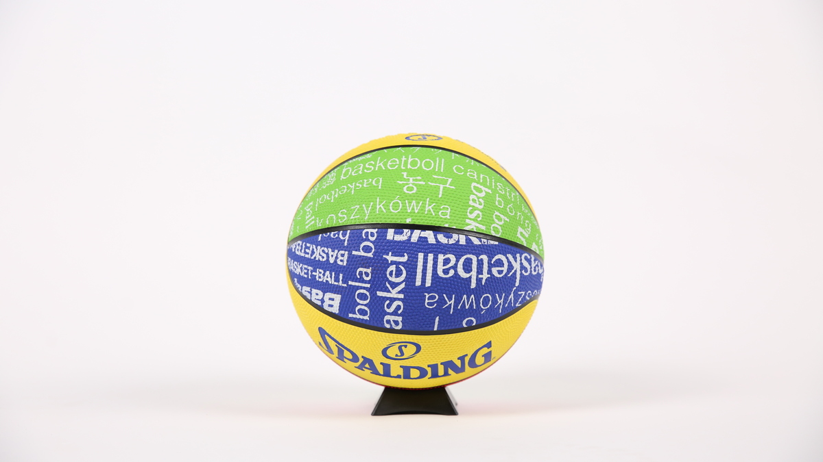 Bóng rổ Spalding Rookie – Outdoor Size 5 84-368 - Hàng Chính Hãng